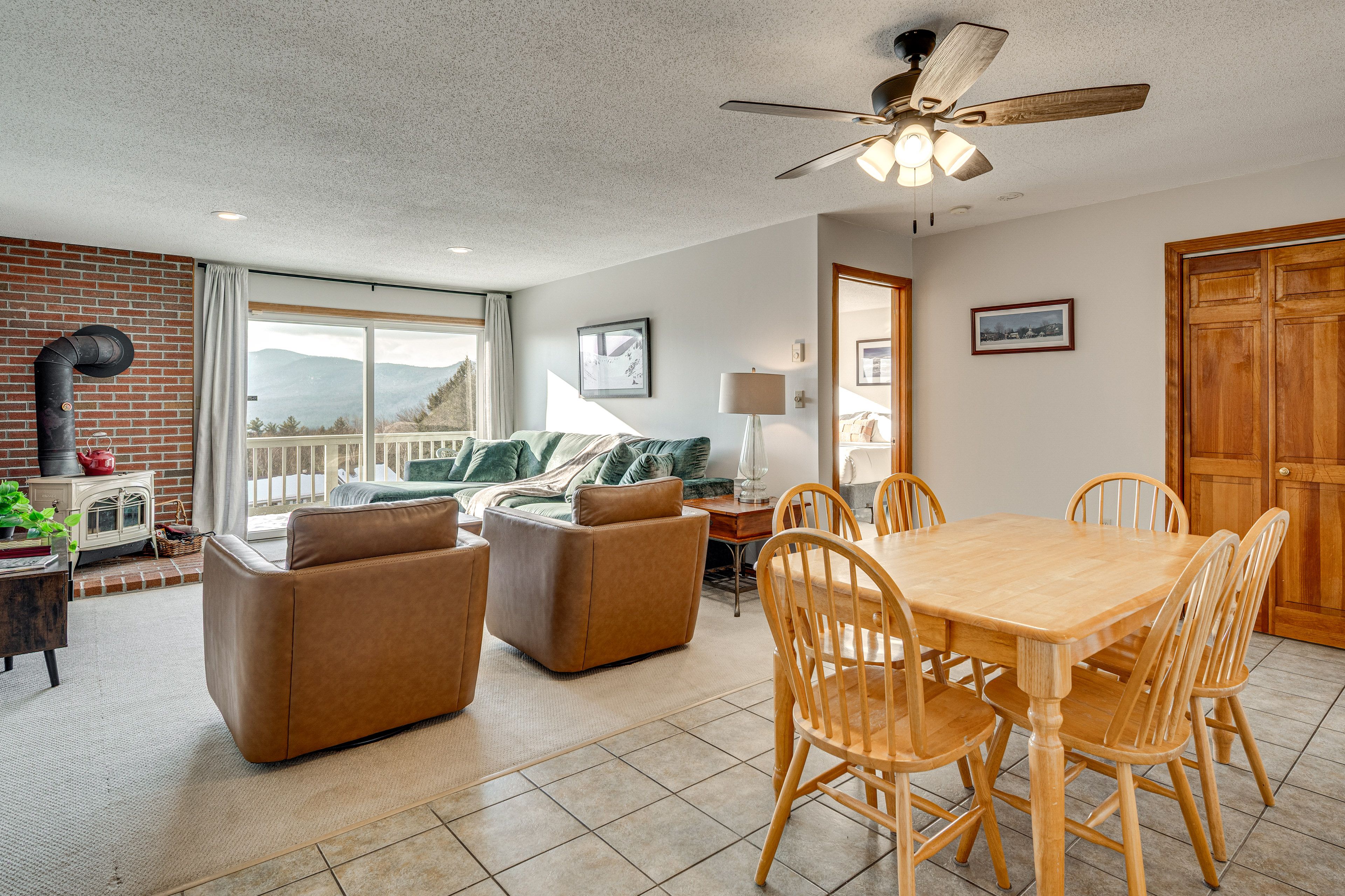 Dining Space | Dishware/Flatware