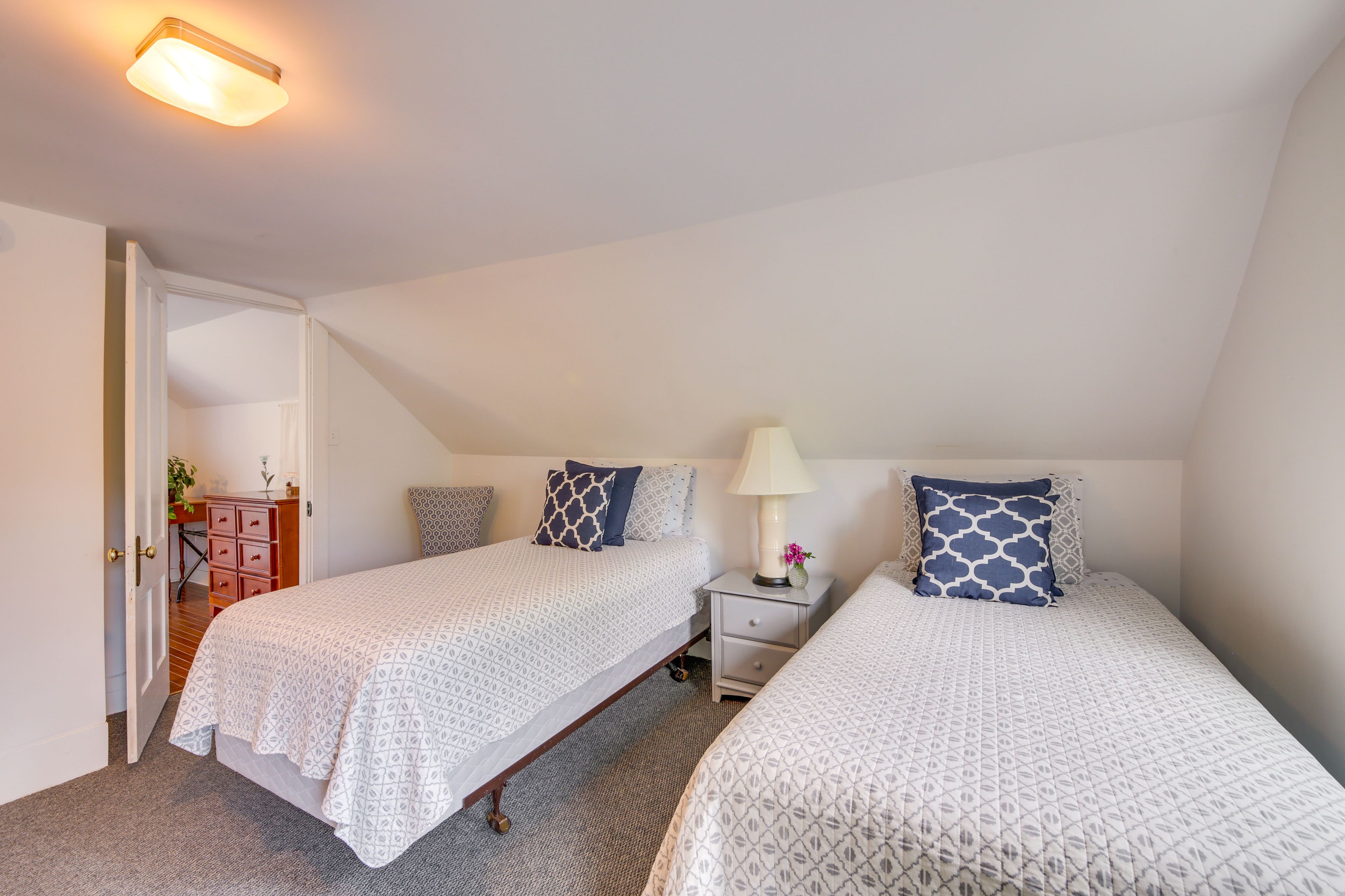 Bedroom 3 | 2 Twin Beds