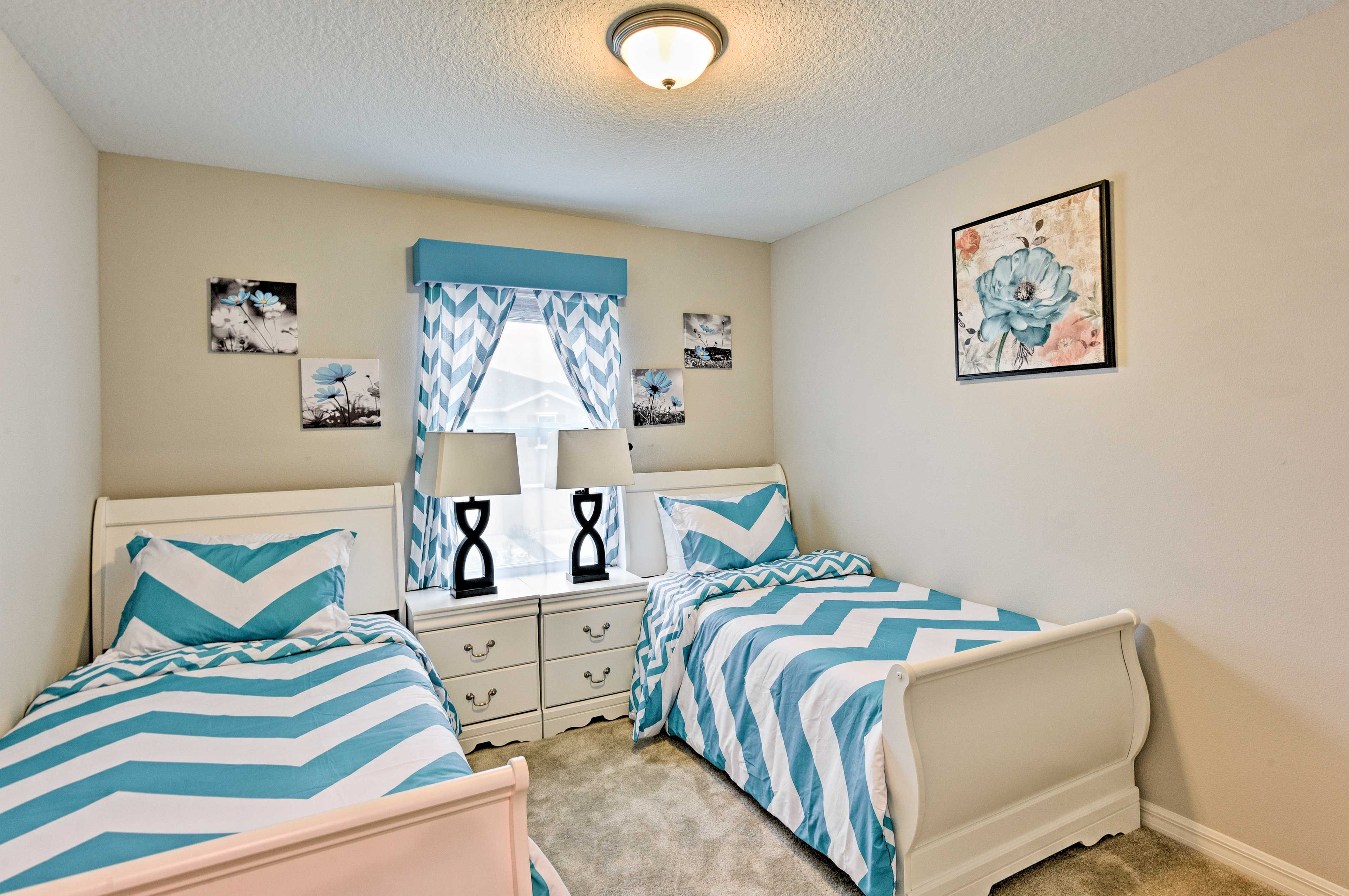 Bedroom 3 hosts 2 twin beds.