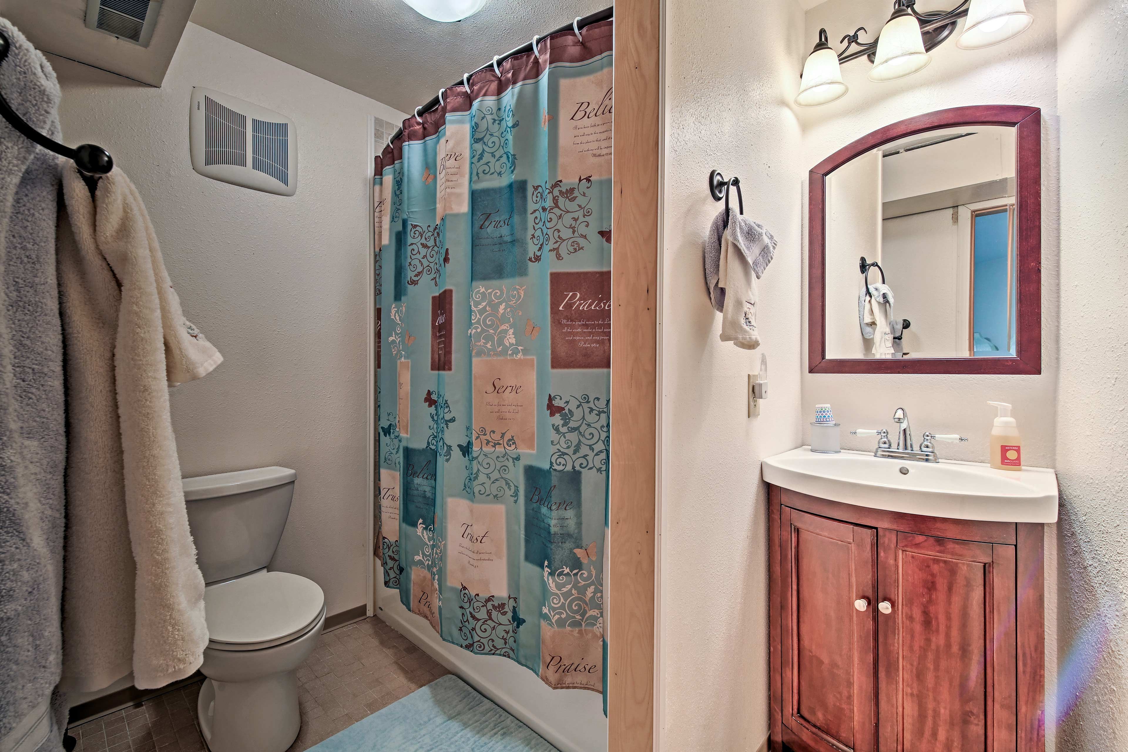 Rinse off in the full en-suite bathroom.