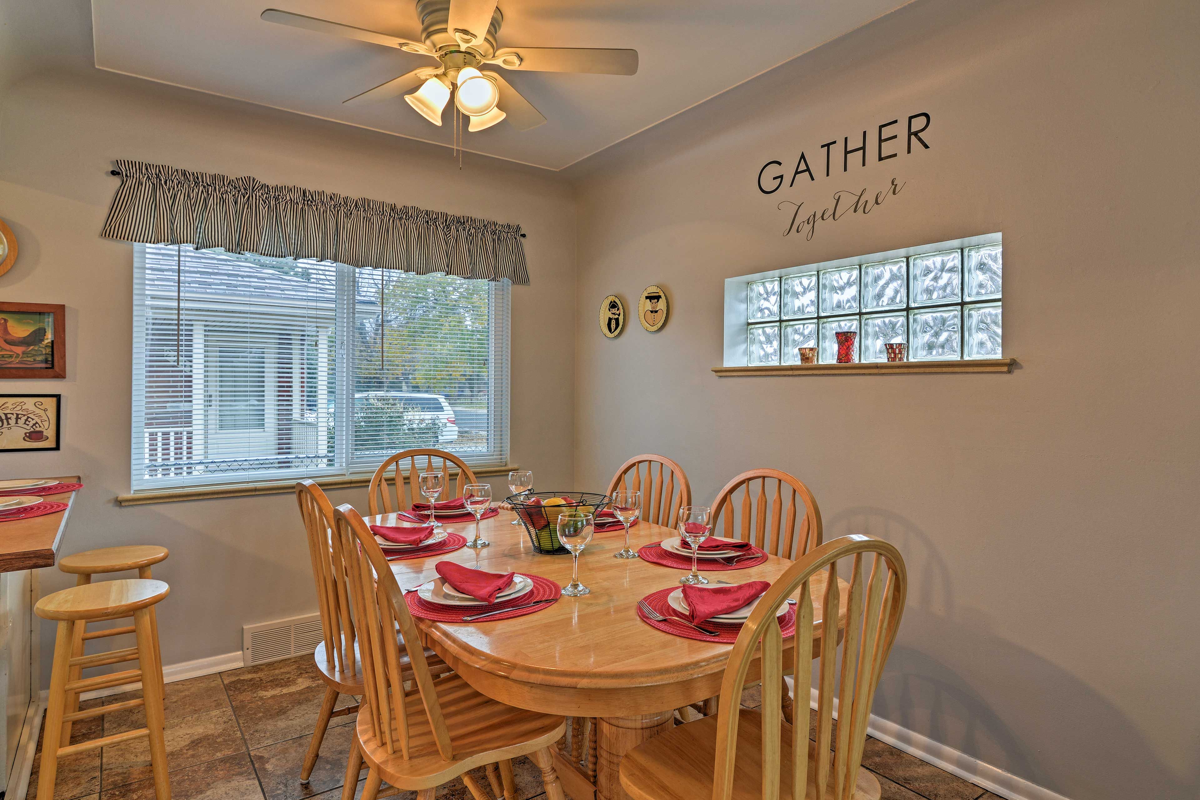 Enjoy home-cooked meals at the dining table or at the breakfast bar.