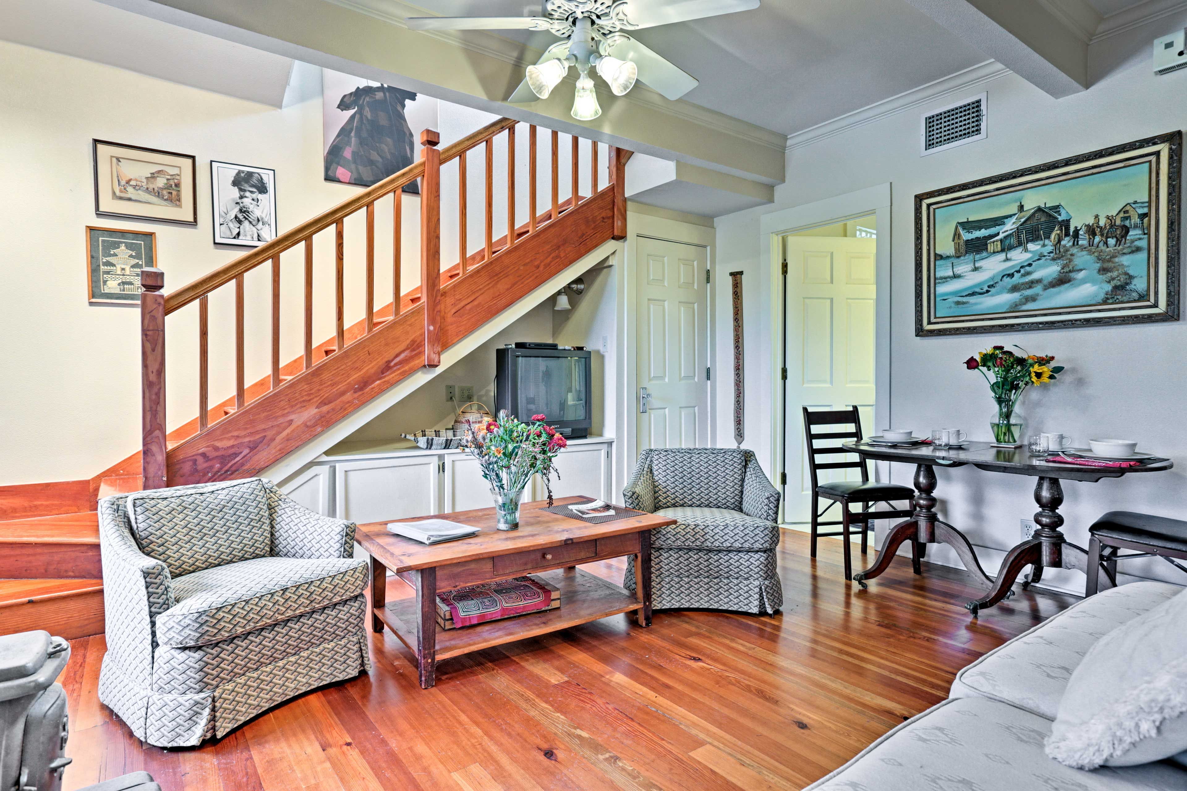 Unwind with a classic show on the vacation rental's tube TV.