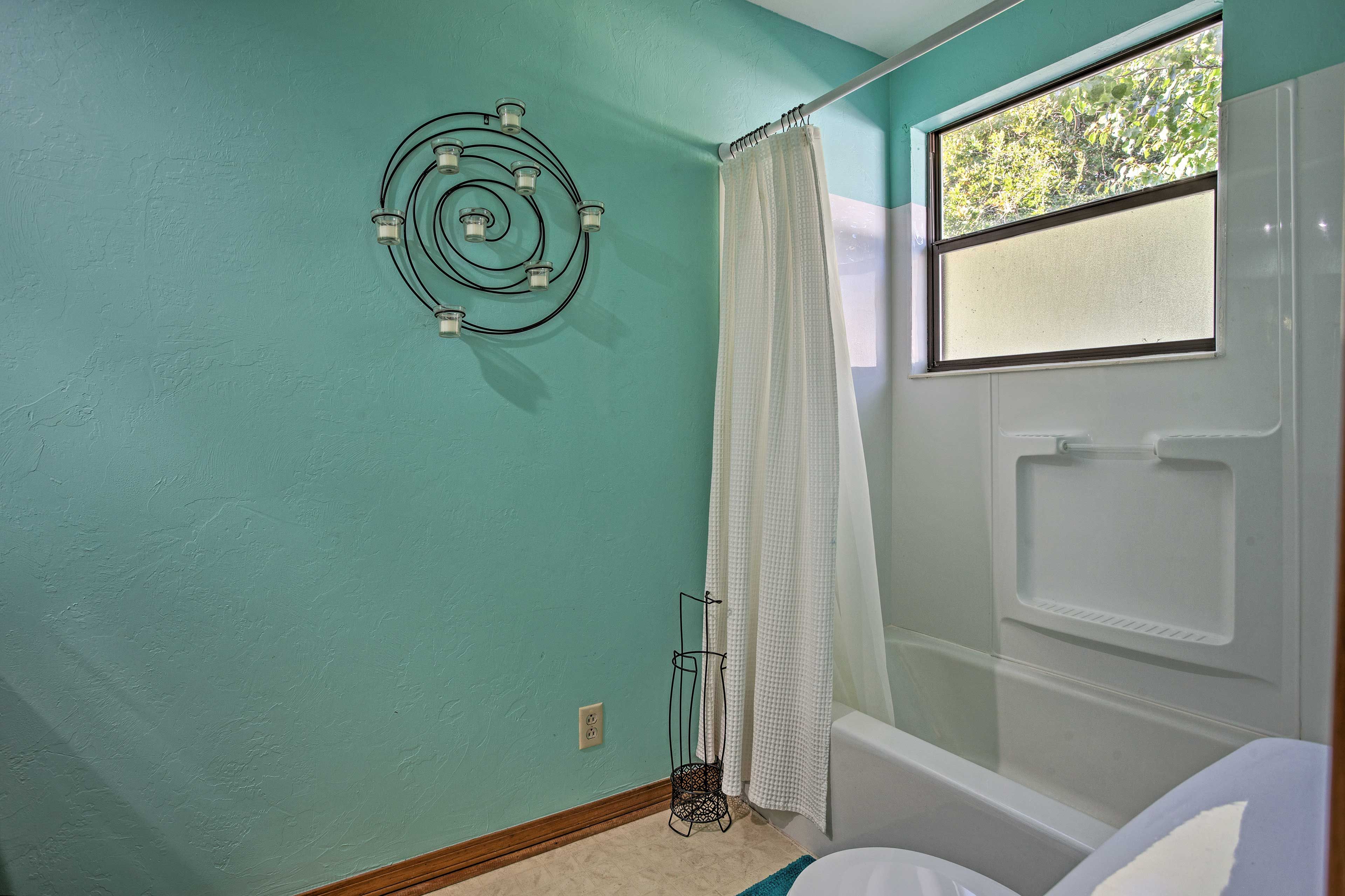 With 2 full bathrooms, you'll have plenty of space to freshen up every morning.