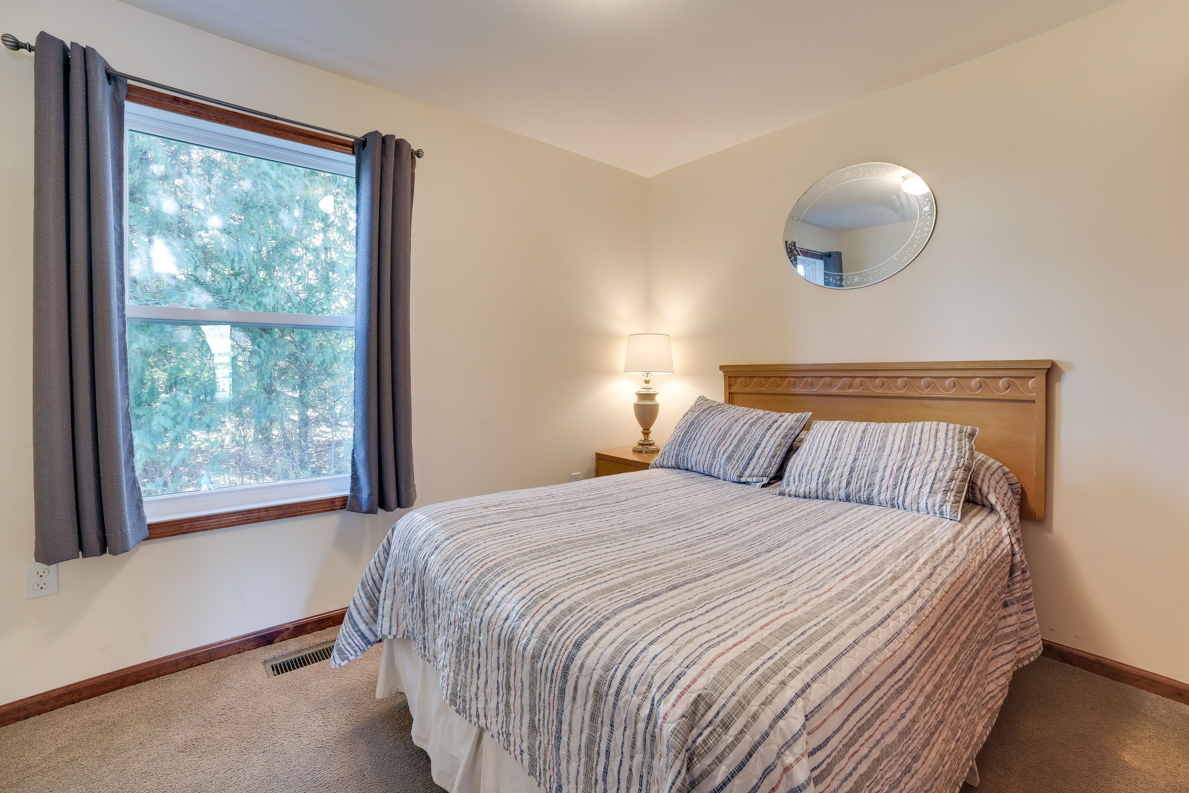 Bedroom 2 | Full Bed