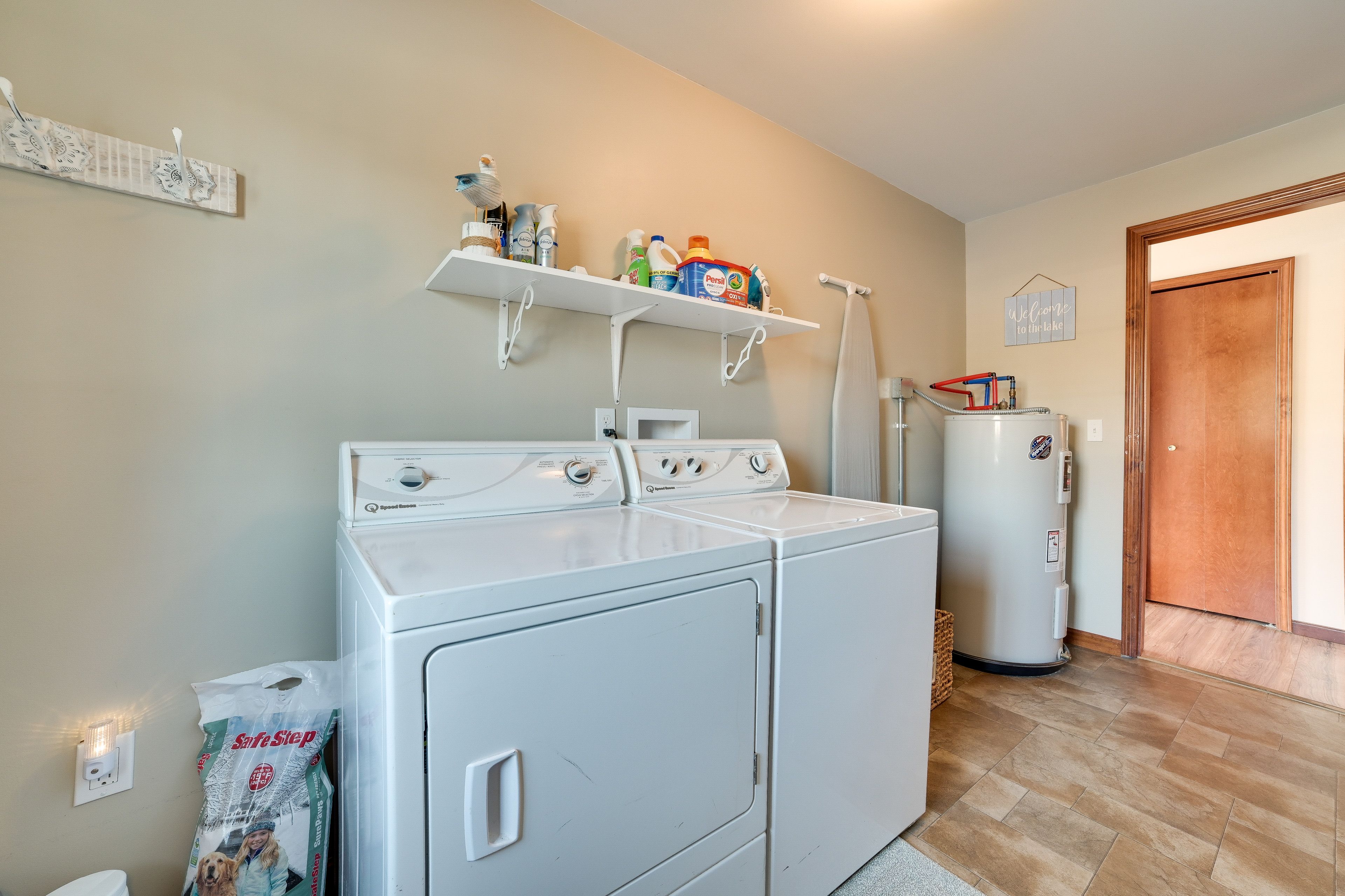 In-Unit Laundry | Washer & Dryer