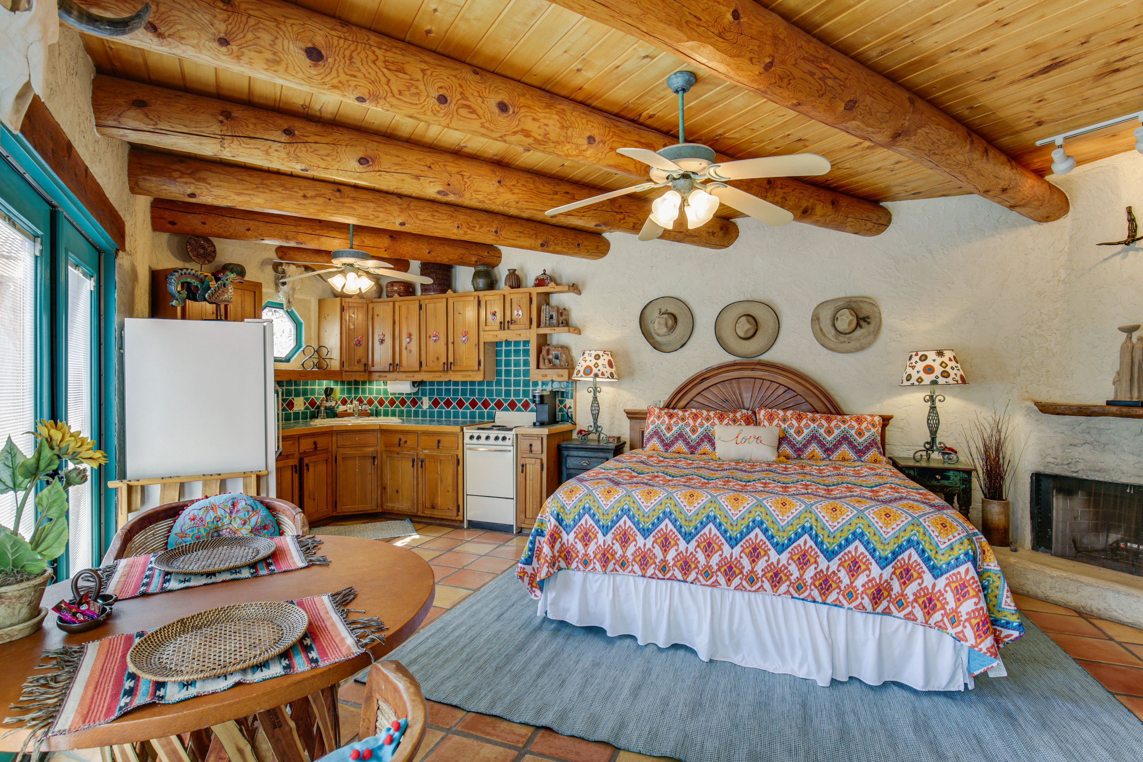 Lubbock Vacation Rental | Studio | 1BA | 875 Sq Ft | 1 Step to Enter