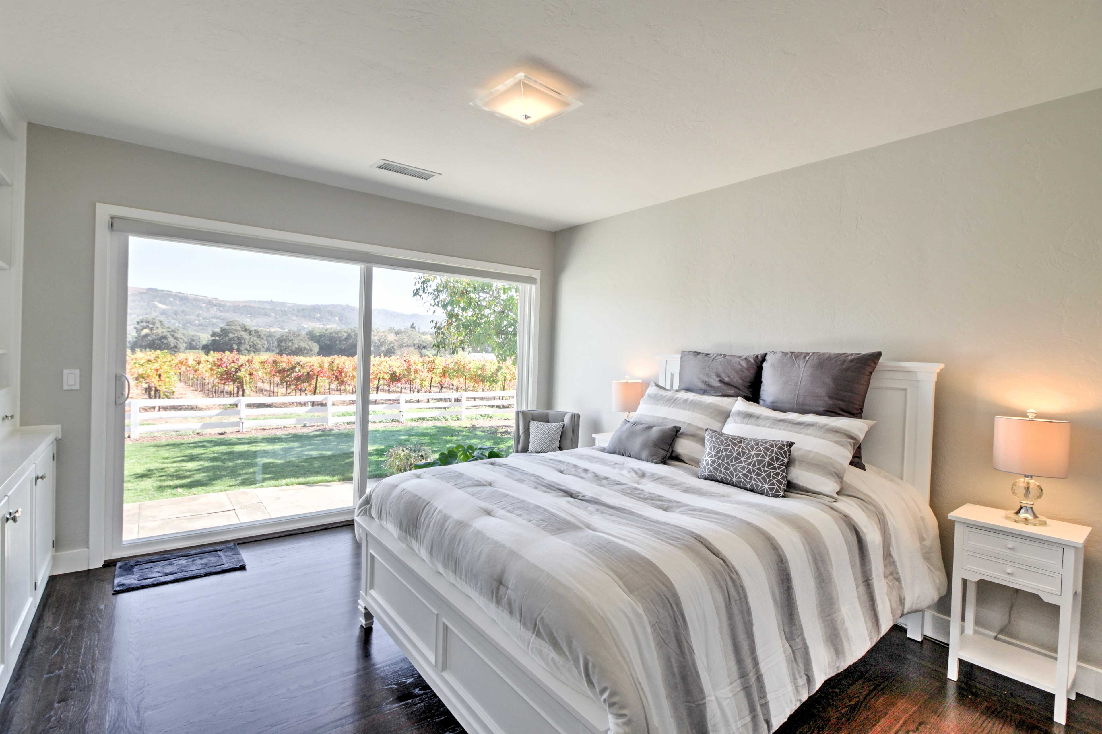 Bedroom 3 | Queen Bed