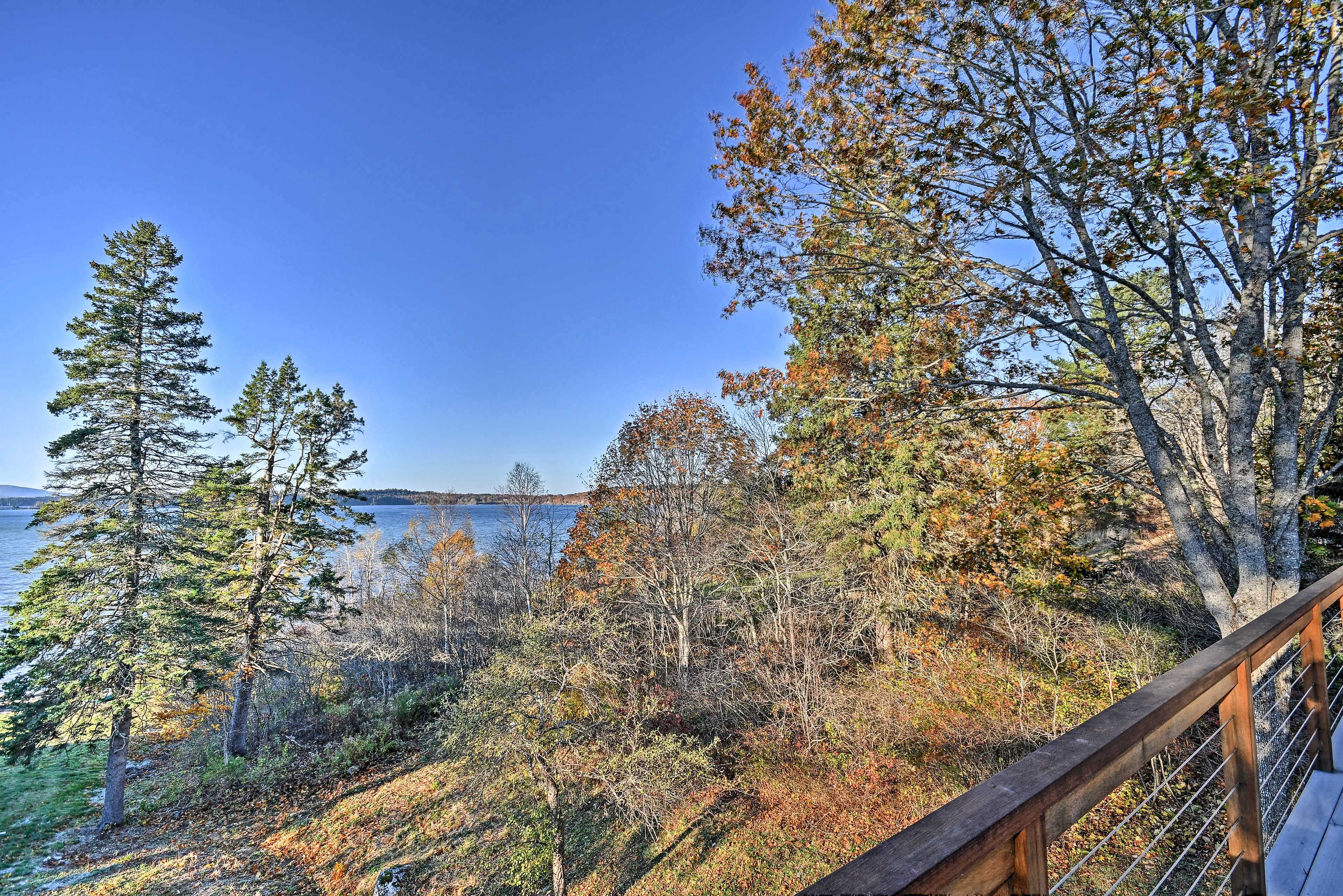 Exterior | 6-Acre Property