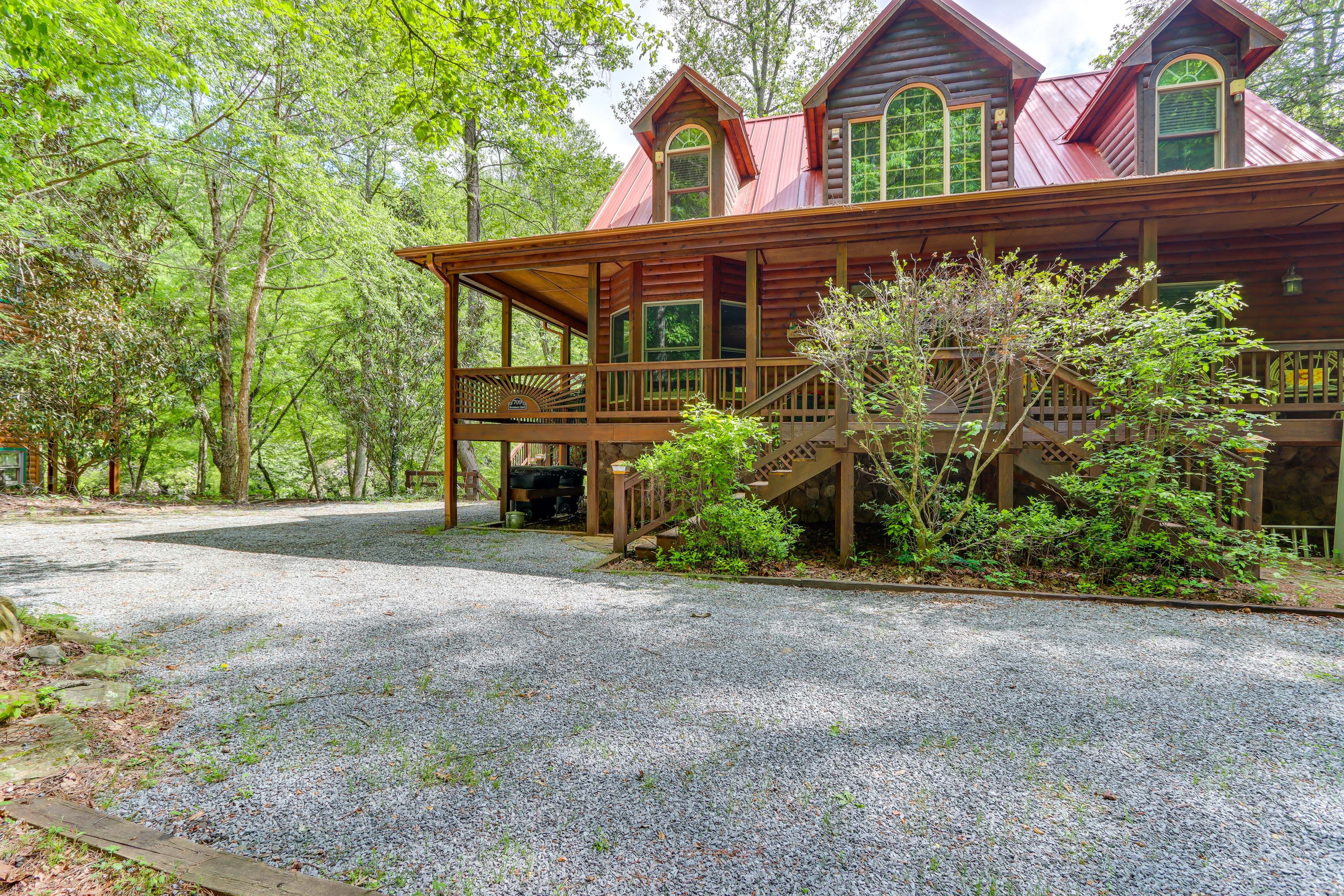 Property Exterior | Driveway Parking (4 Vehicles)