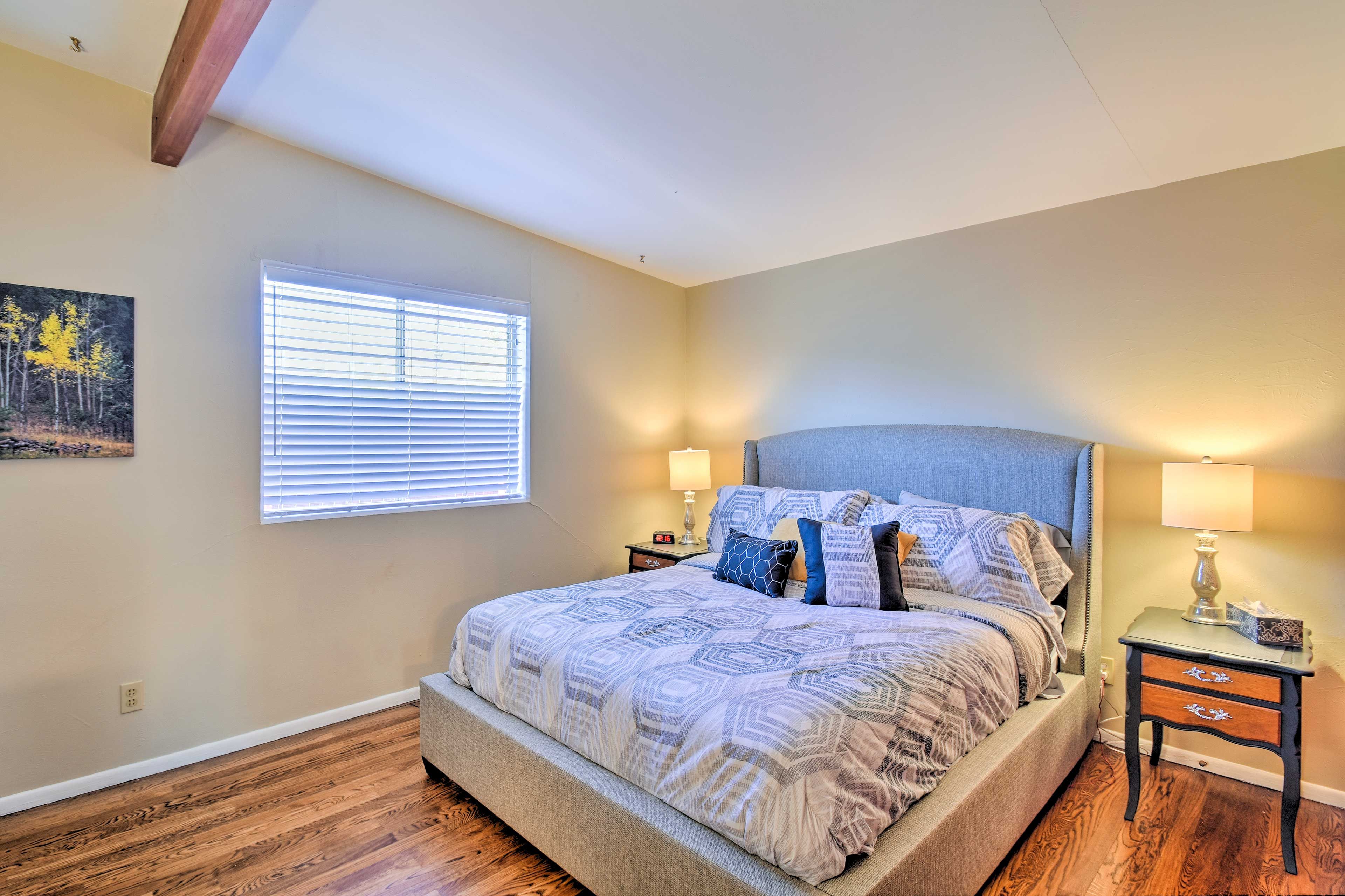 Bedroom 1 | Queen Bed | Linens Provided