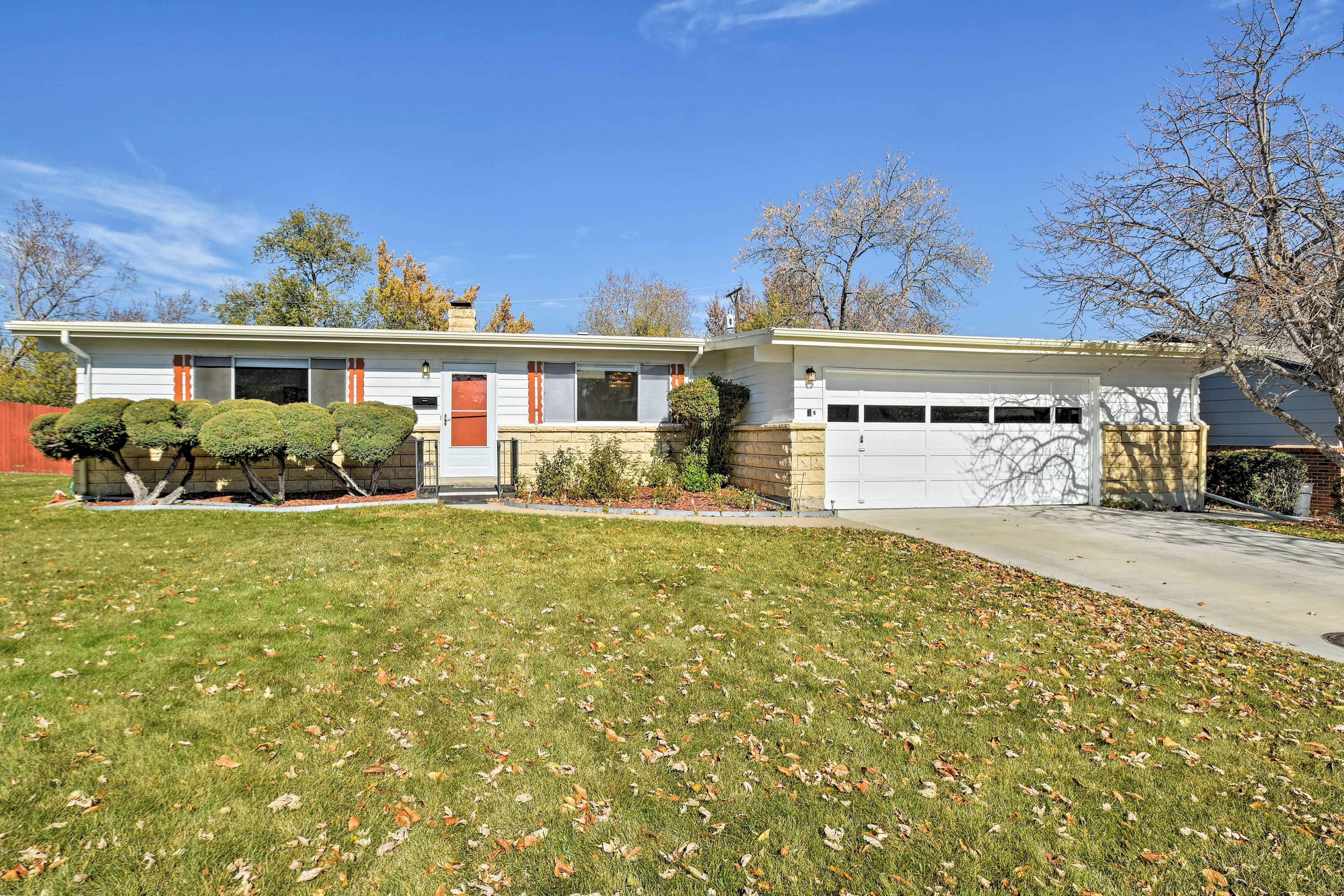 Colorado Springs Vacation Rental | 3BR | 2BA | 1,584 Sq Ft | 2 Steps Required