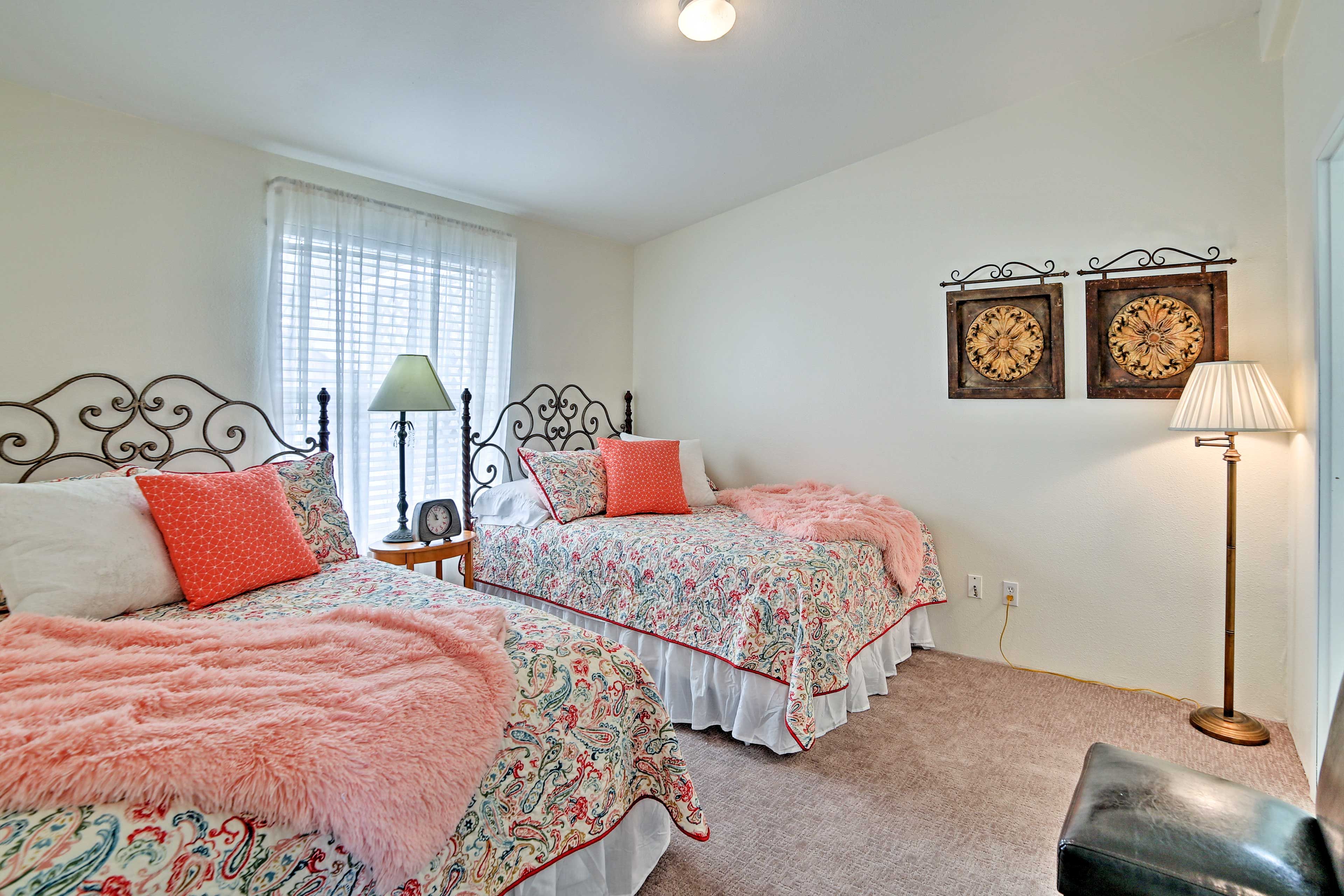 Sleep well in these 2 full beds.