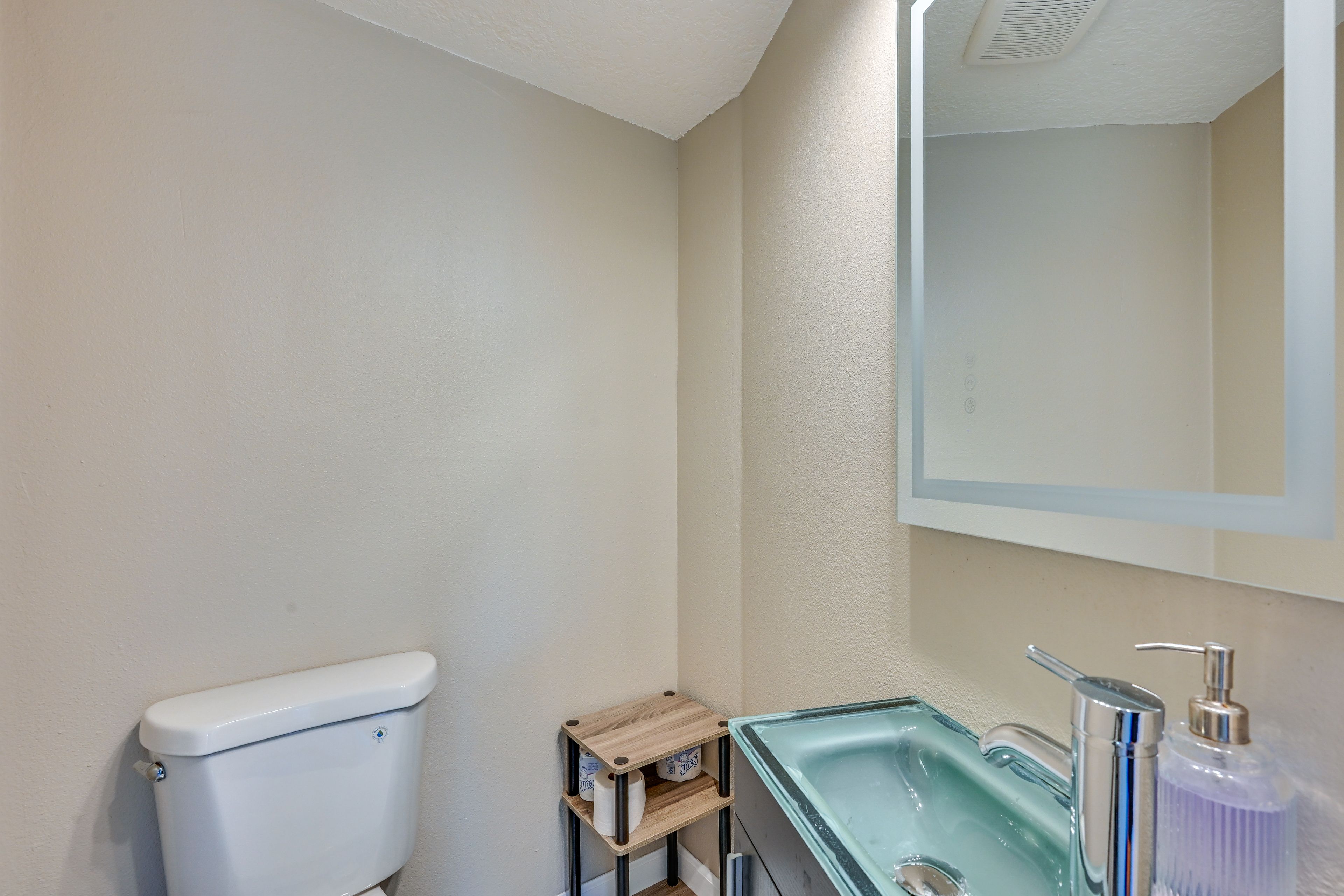 En-Suite Half Bathroom