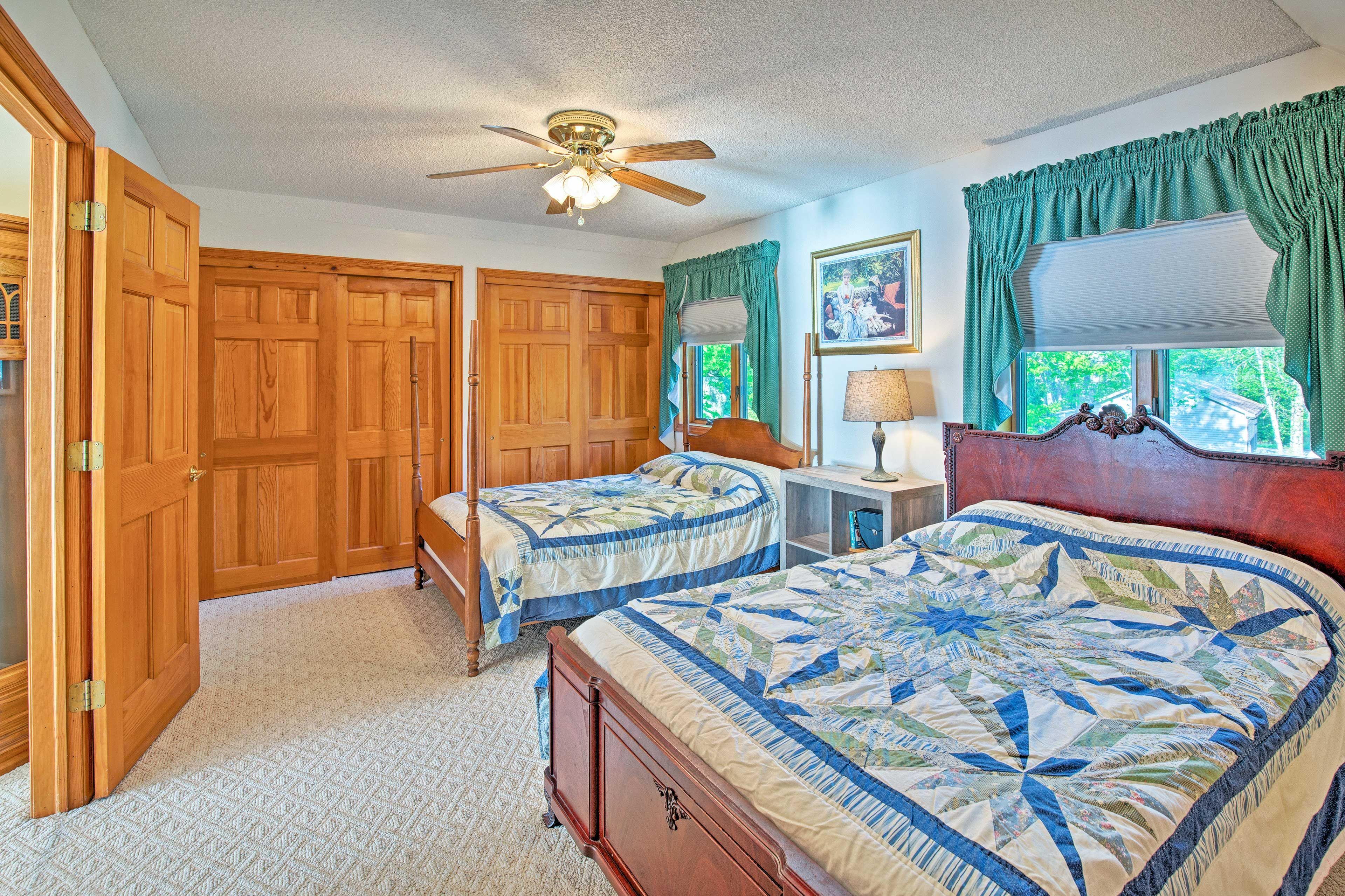 Bedroom 2 | 2 Full Beds