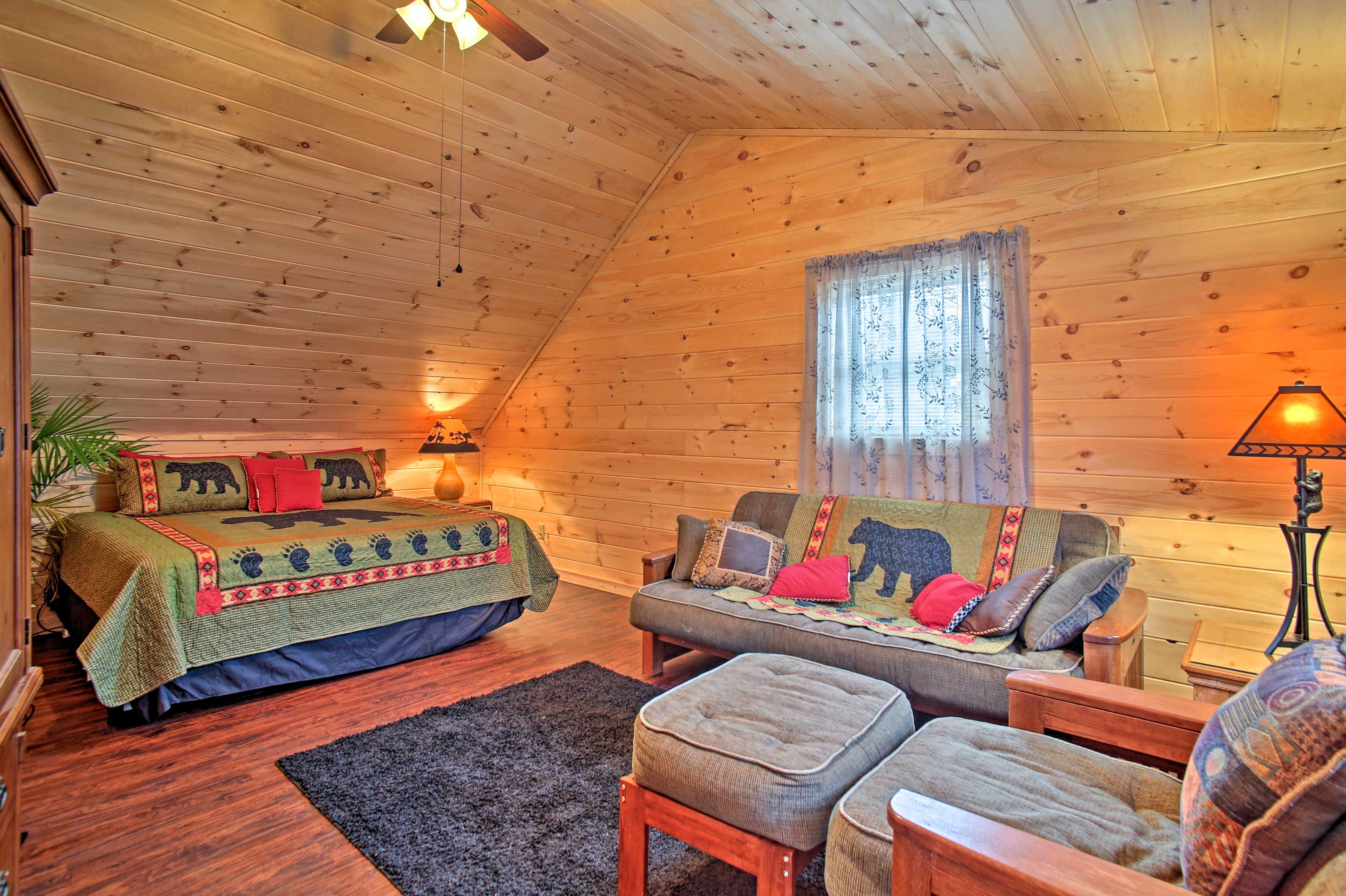 Bedroom 3 | King Bed | Futon | 2nd Floor