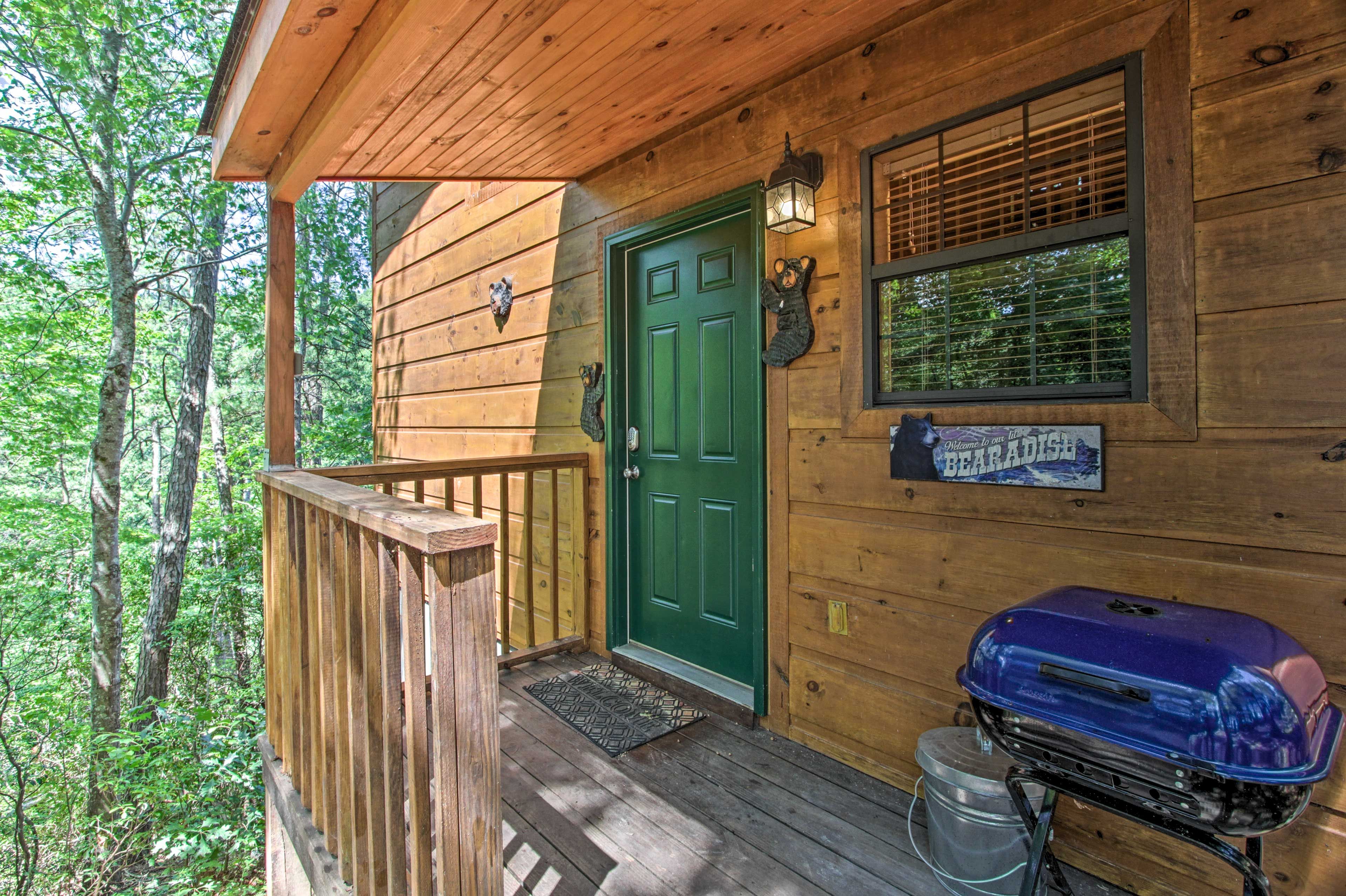 Covered Front Porch | Charcoal Grill