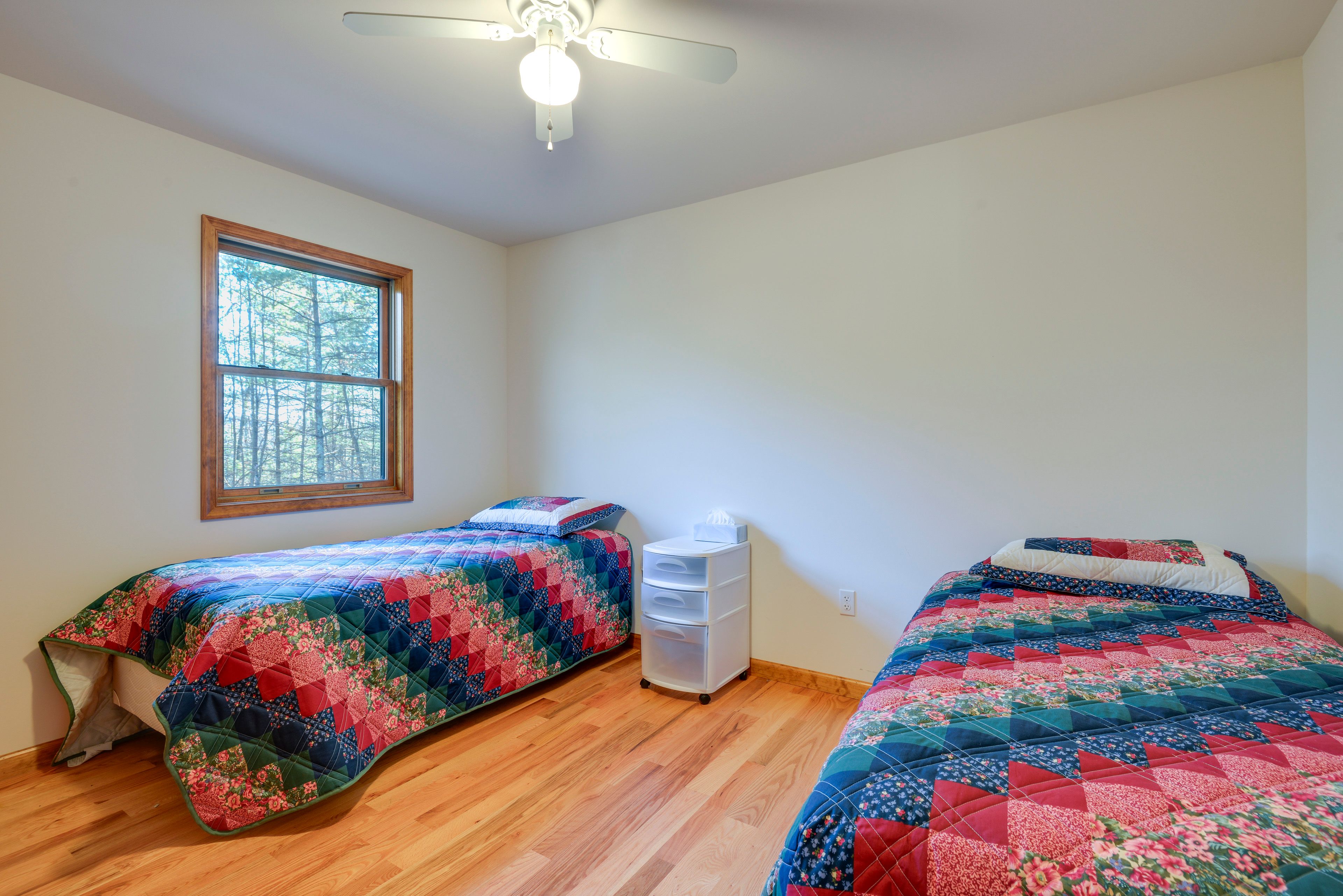 Bedroom 3 | 2 Twin Beds