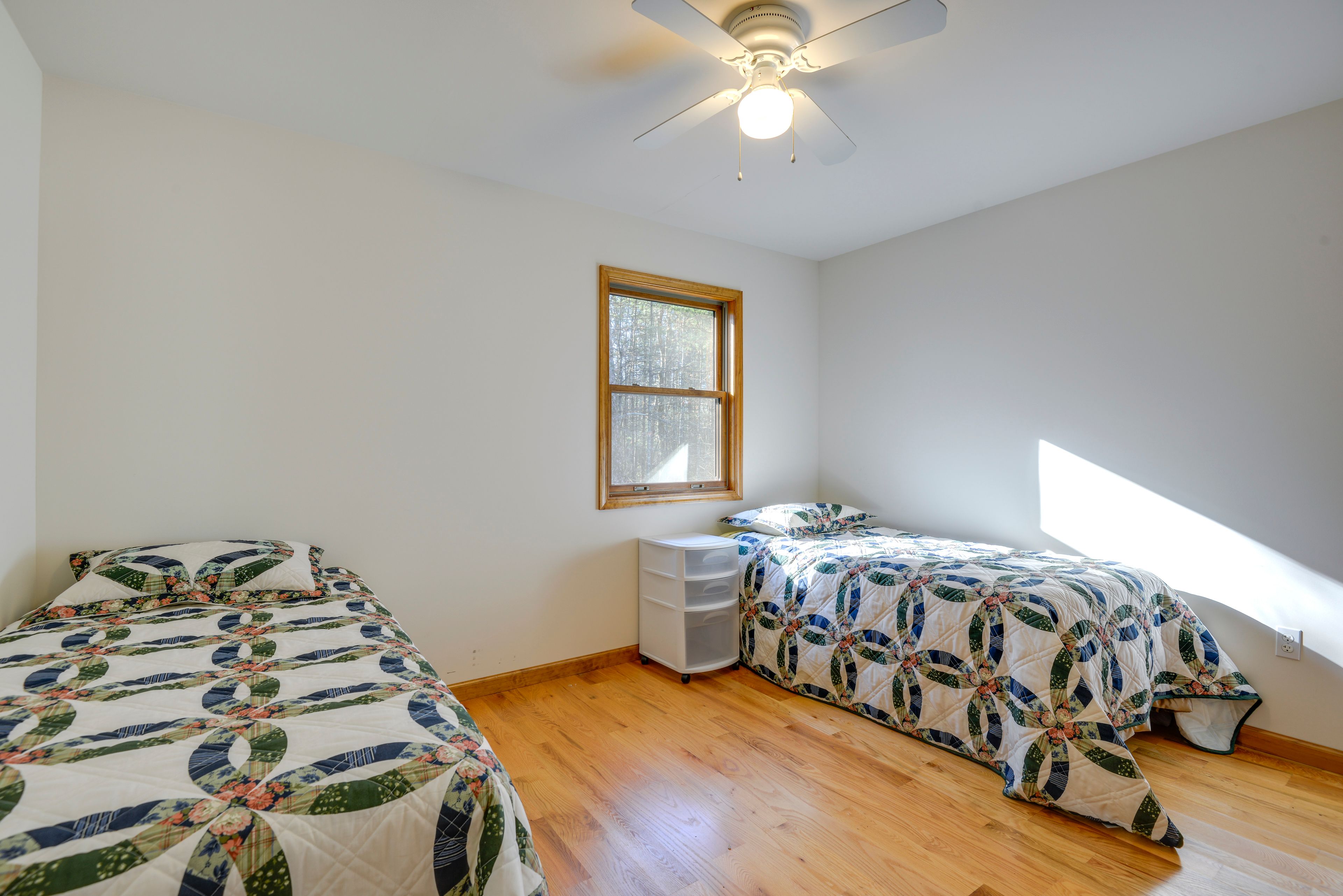 Bedroom 2 | 2 Twin Beds