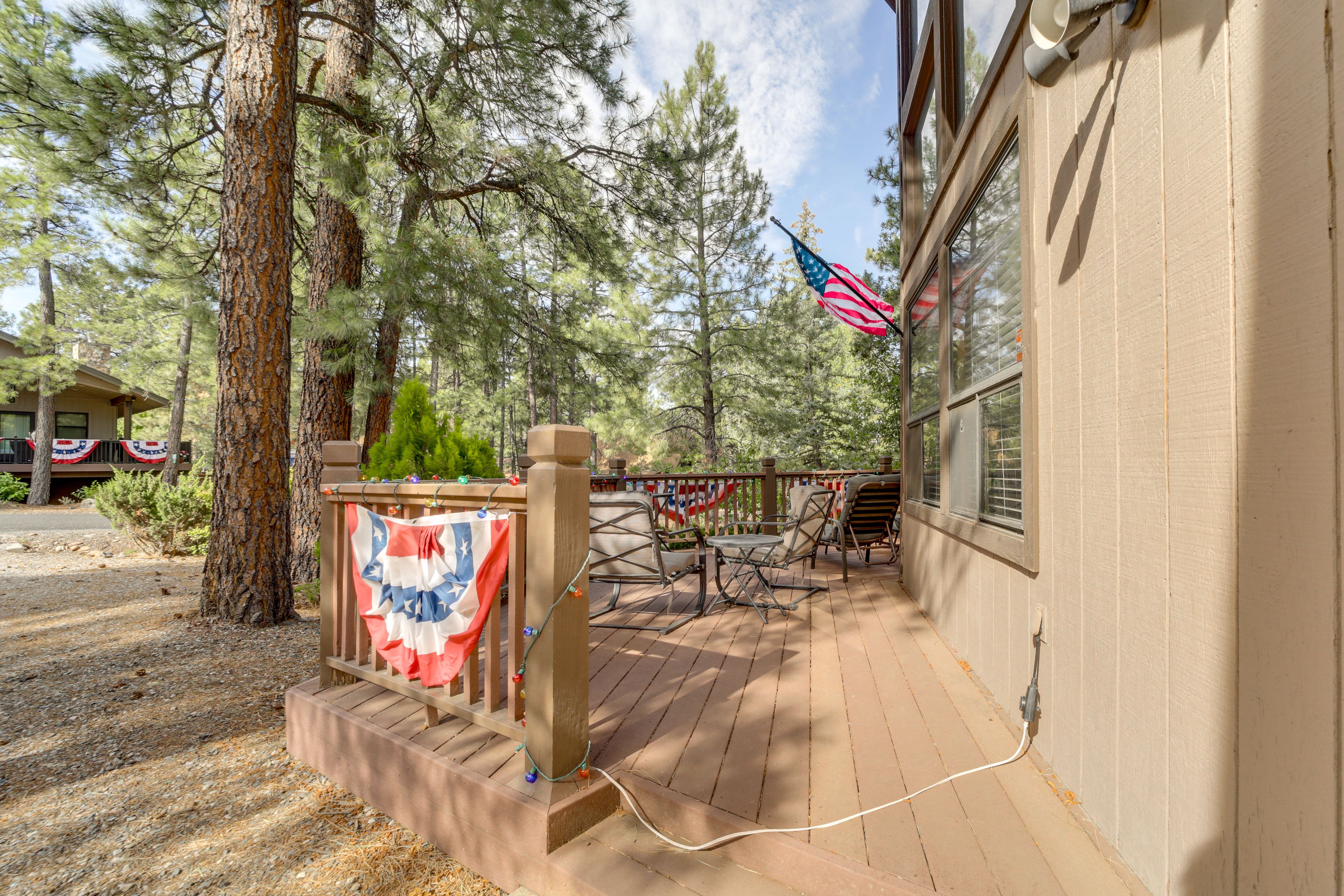 Wraparound Deck