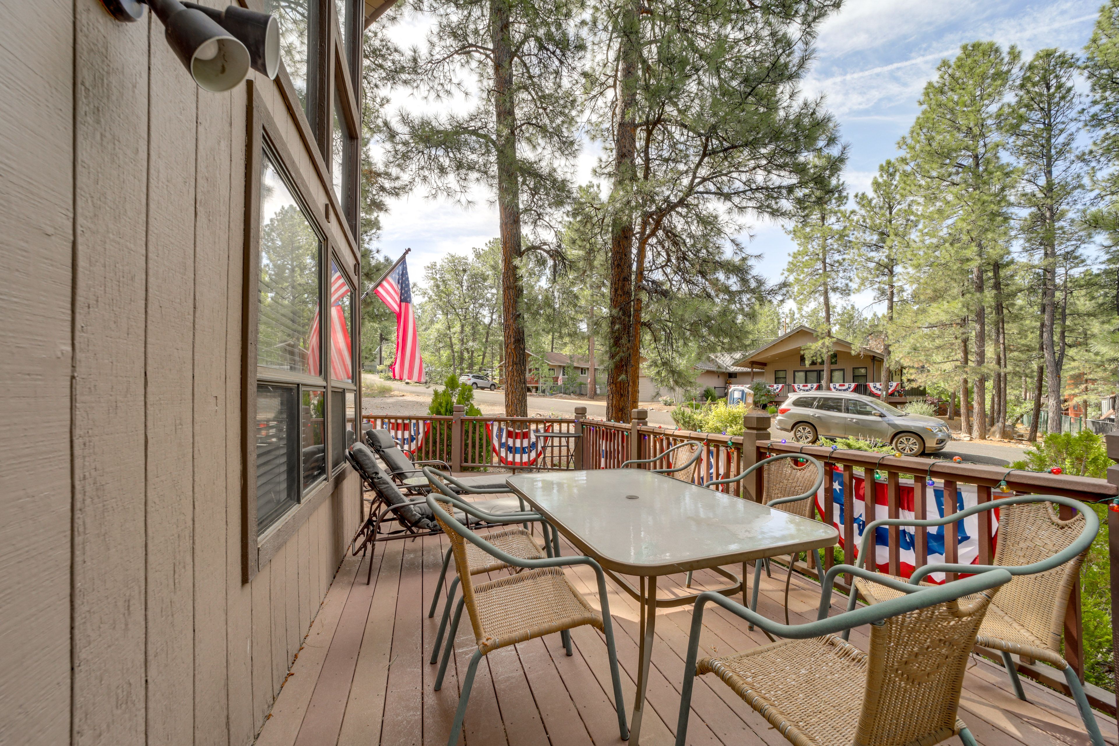Private Deck | Sun Chairs | Outdoor Dining Table