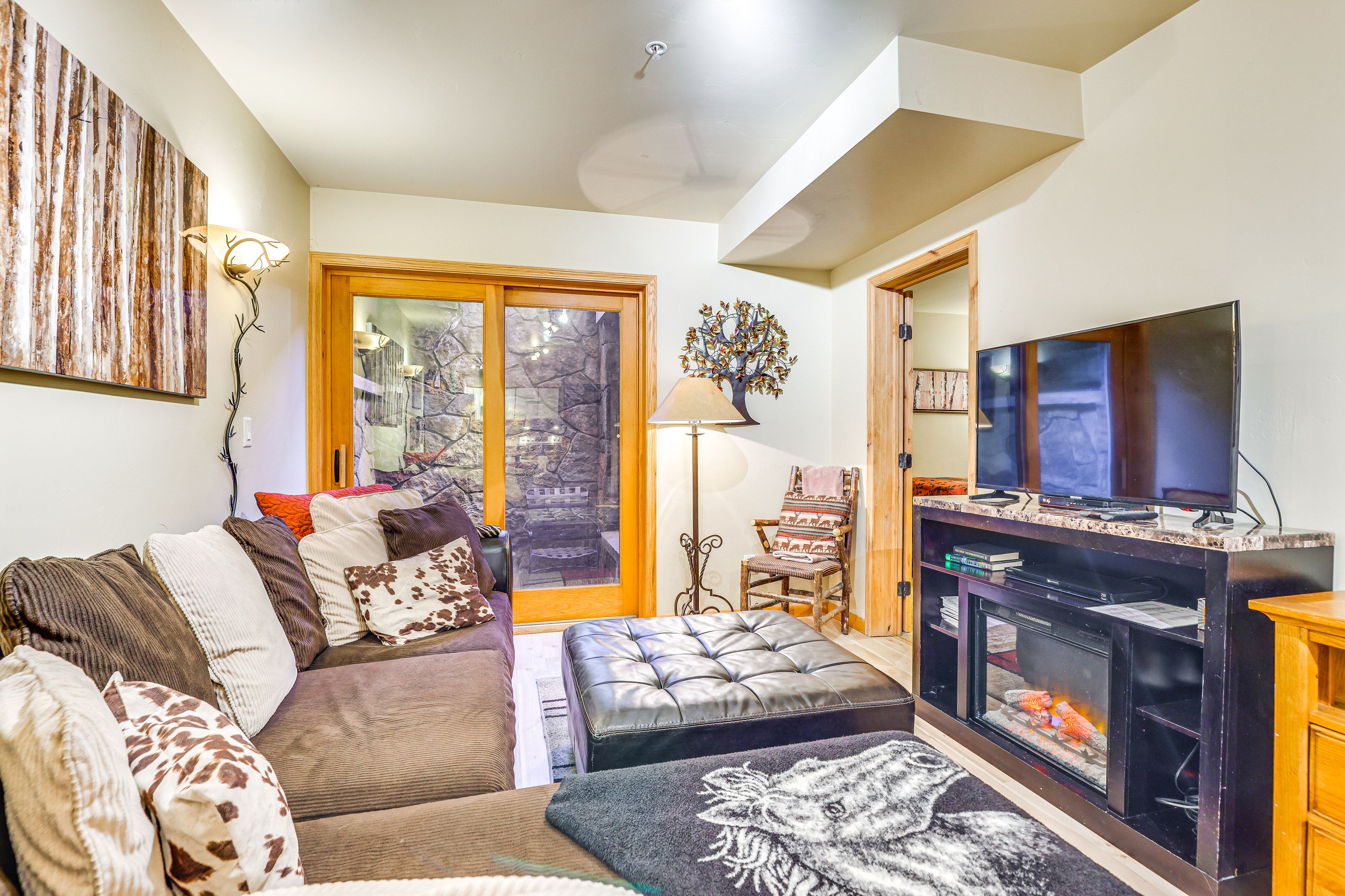 Living Space | Free WiFi | Central Heating