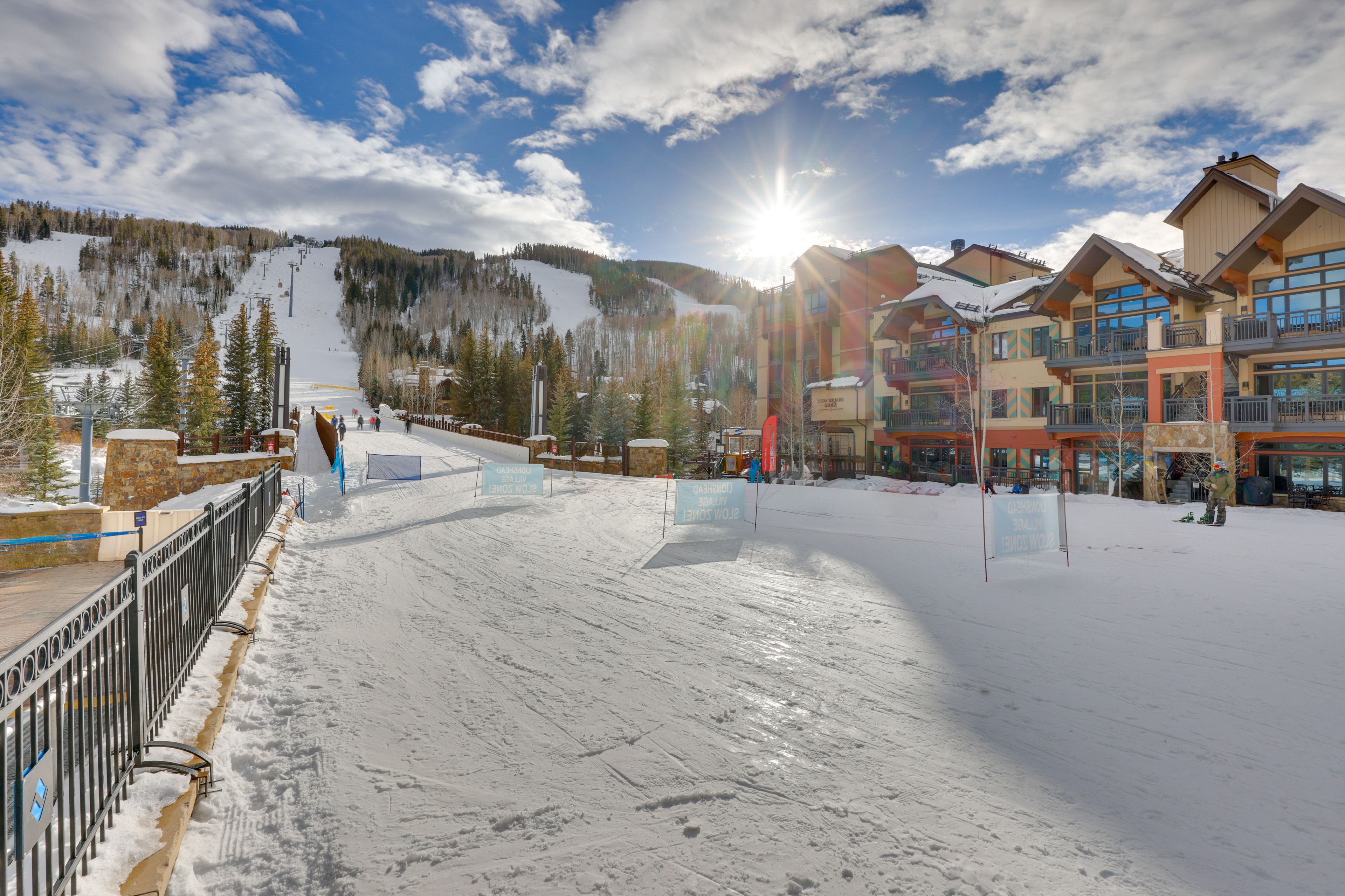 Lion Square Lodge | On-Site Shuttle Access