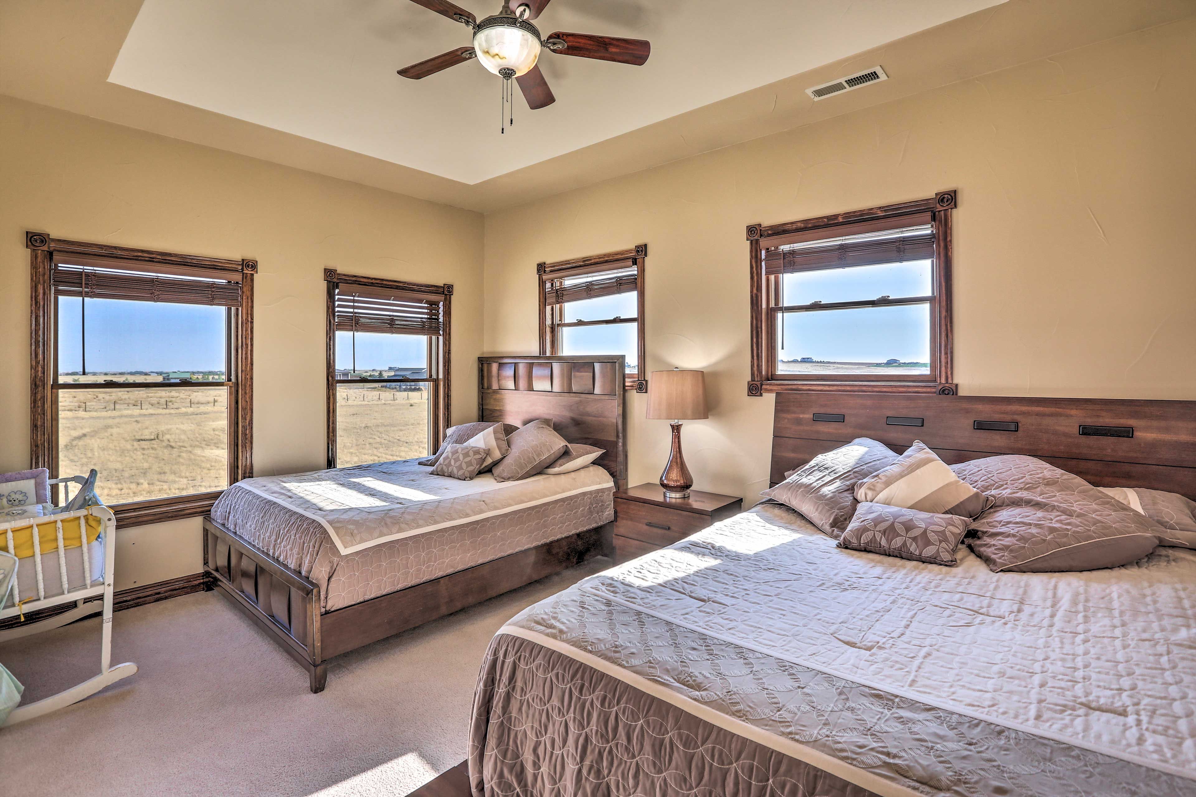 Bedroom 4 | King Bed | Queen Bed