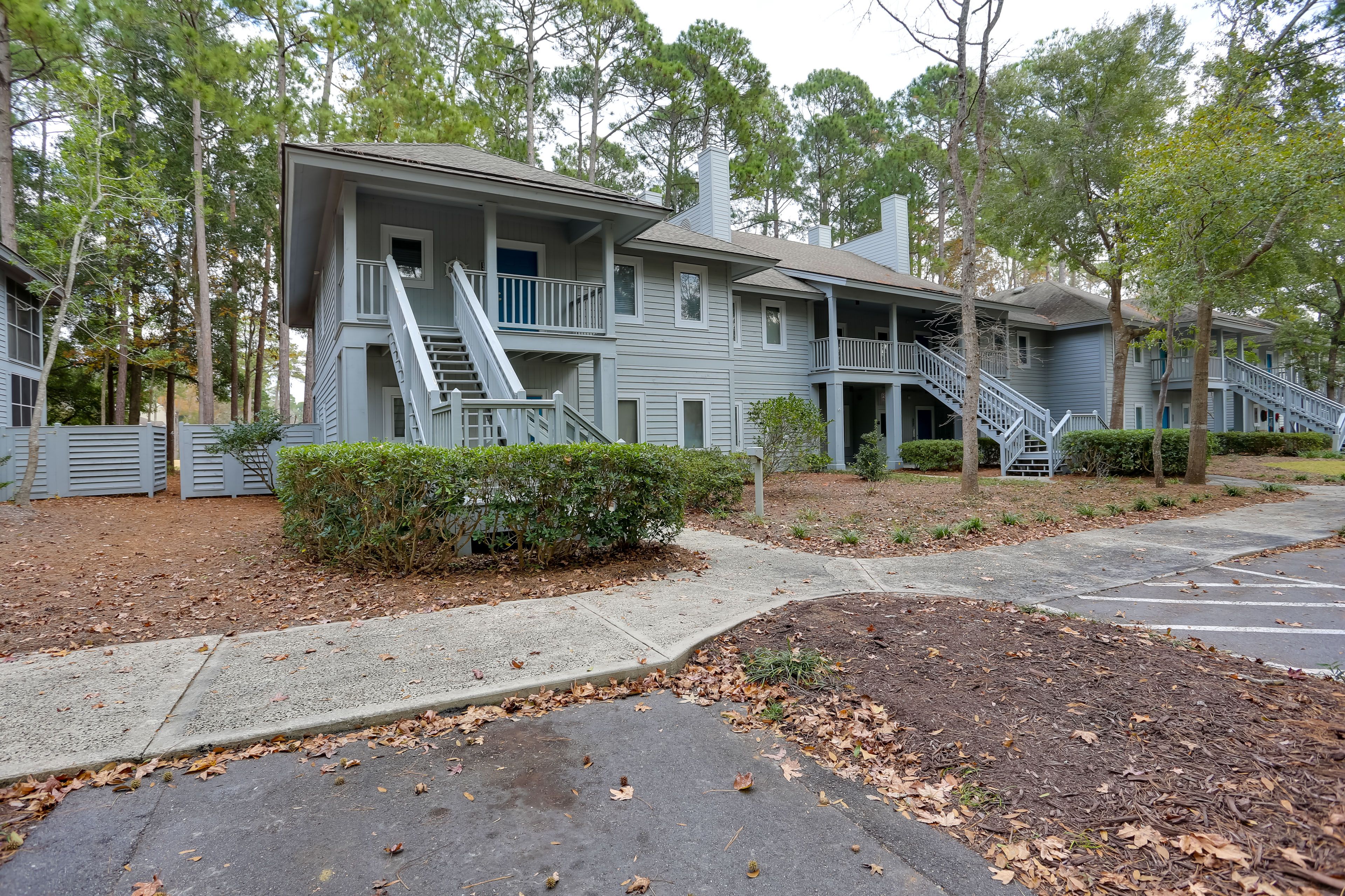 Parking | Community Lot (2 Vehicles)