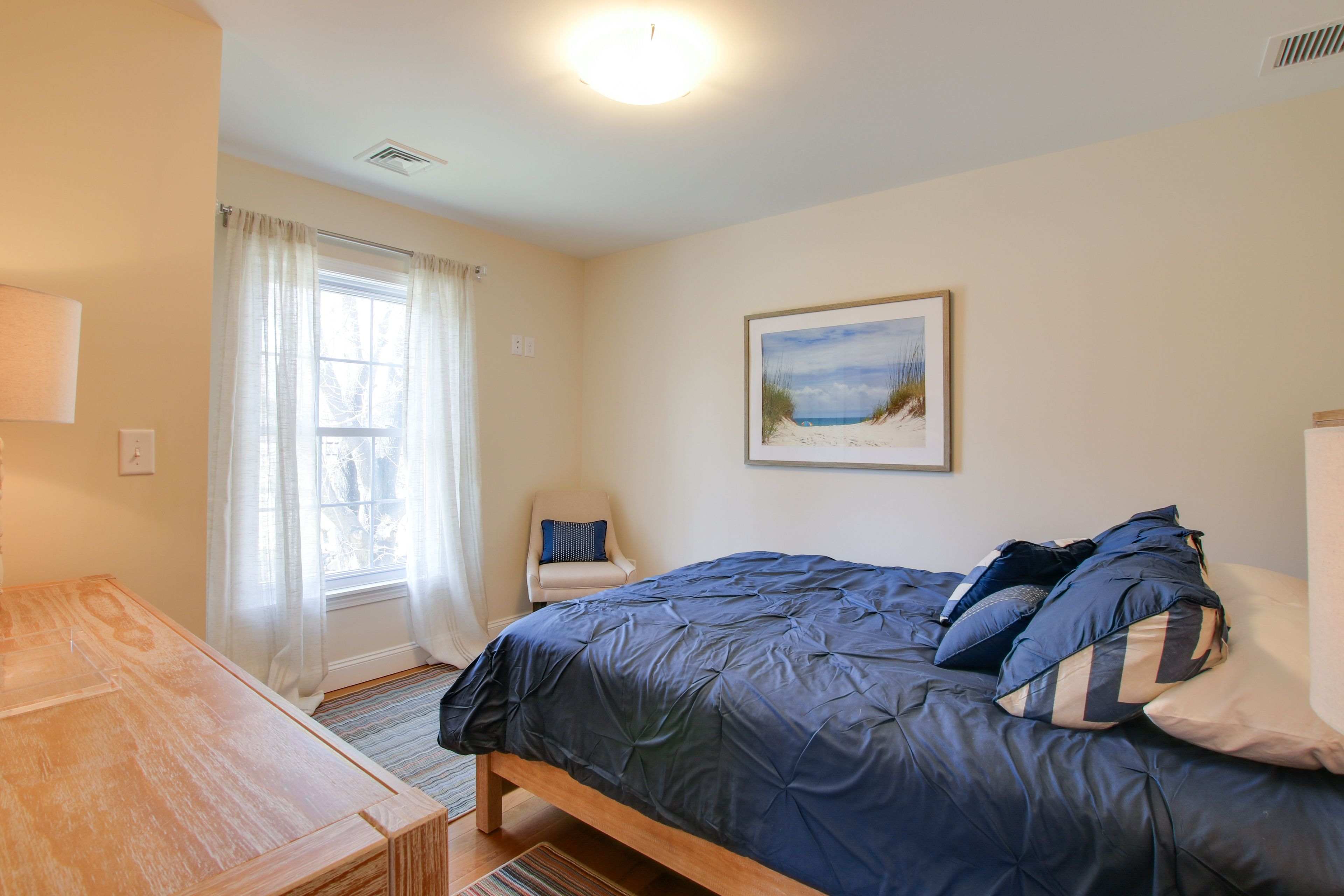 Bedroom 1 | Queen Bed | 2nd Floor