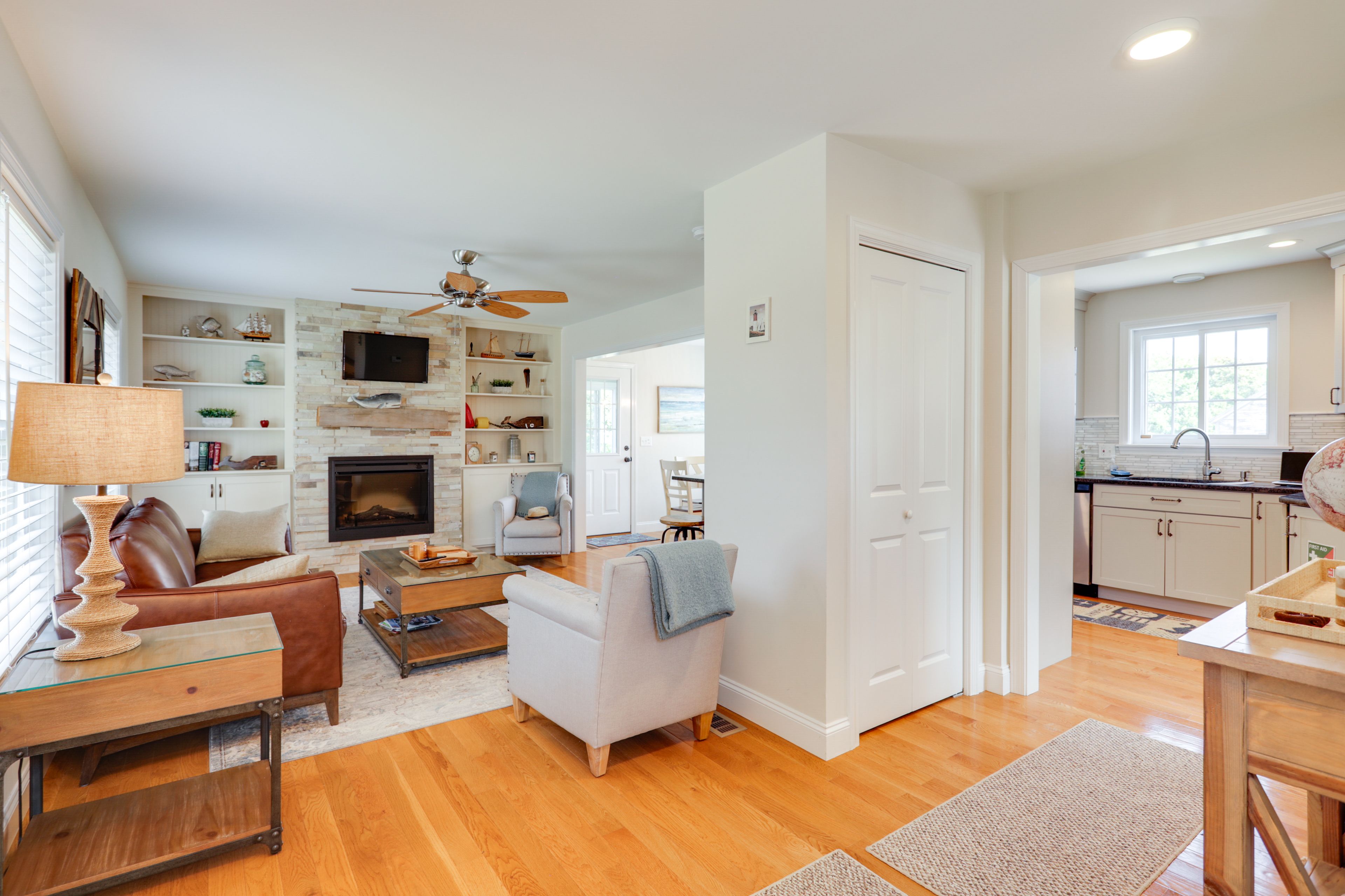 Living Room | Electric Fireplace