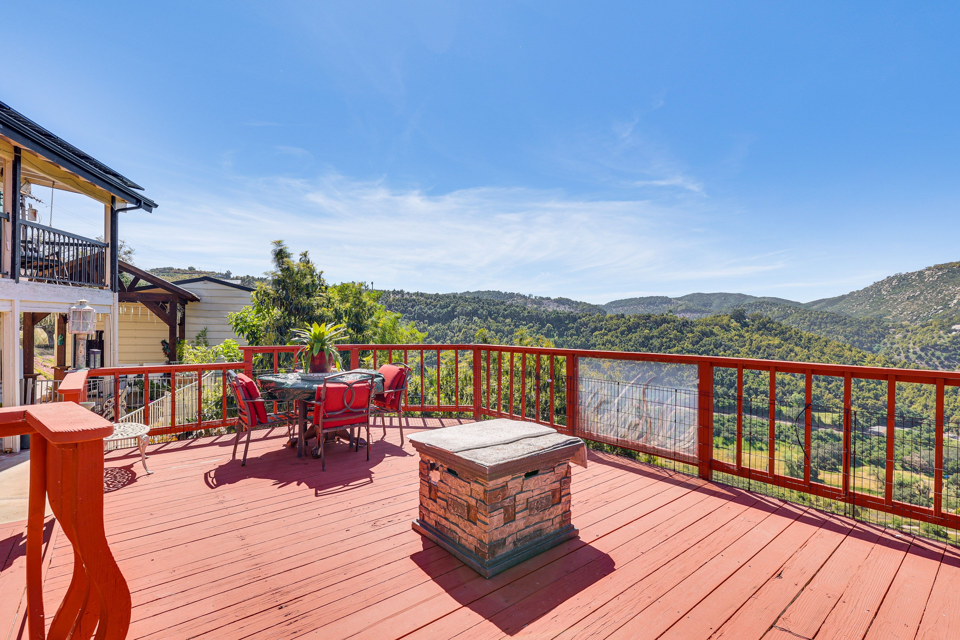 Valley Center Vacation Rental | 3BR | 3BA | 2,500 Sq Ft