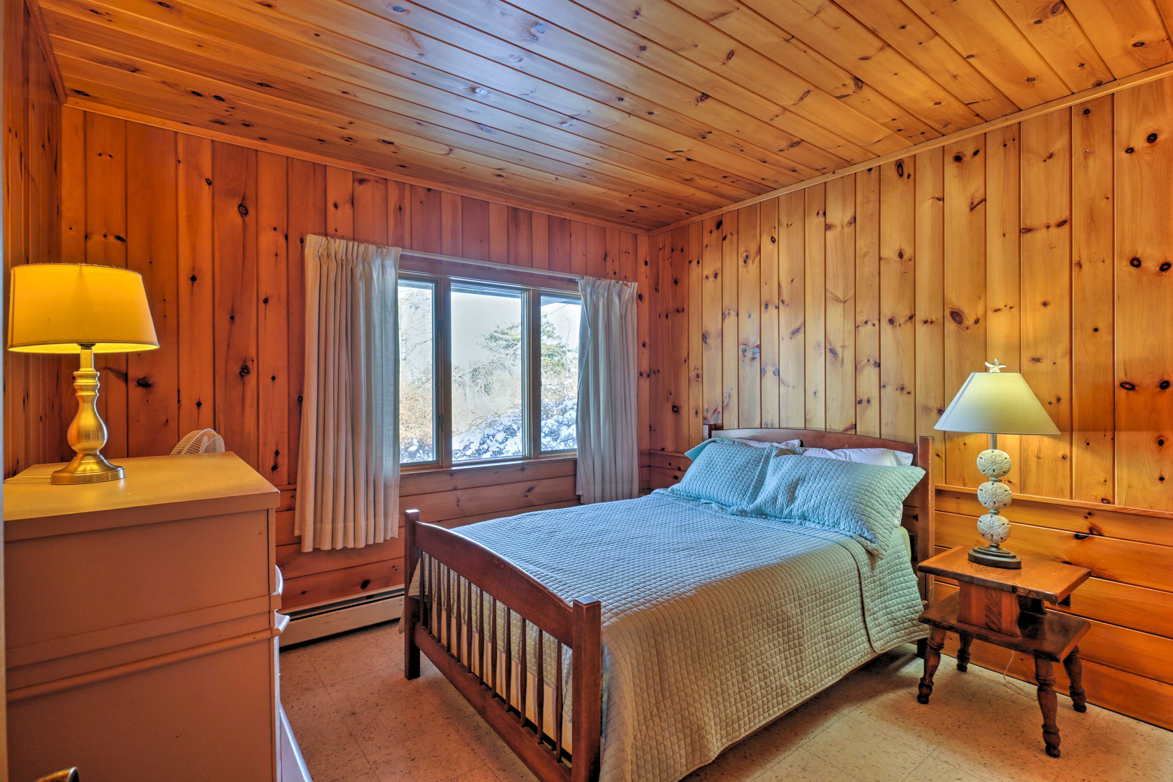 Bedroom 2 | Full Bed