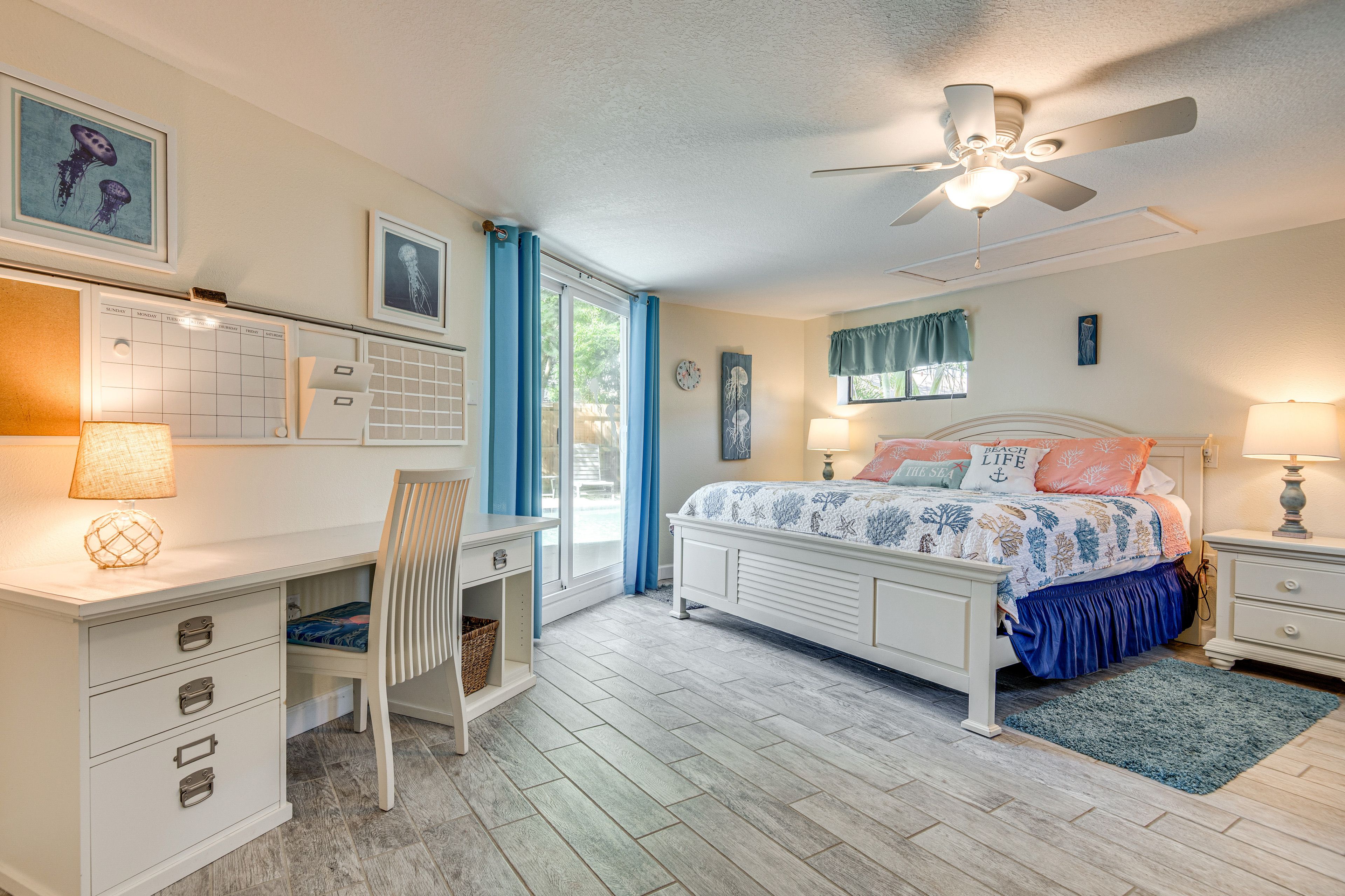 Bedroom 3 (Cabana) | King Bed