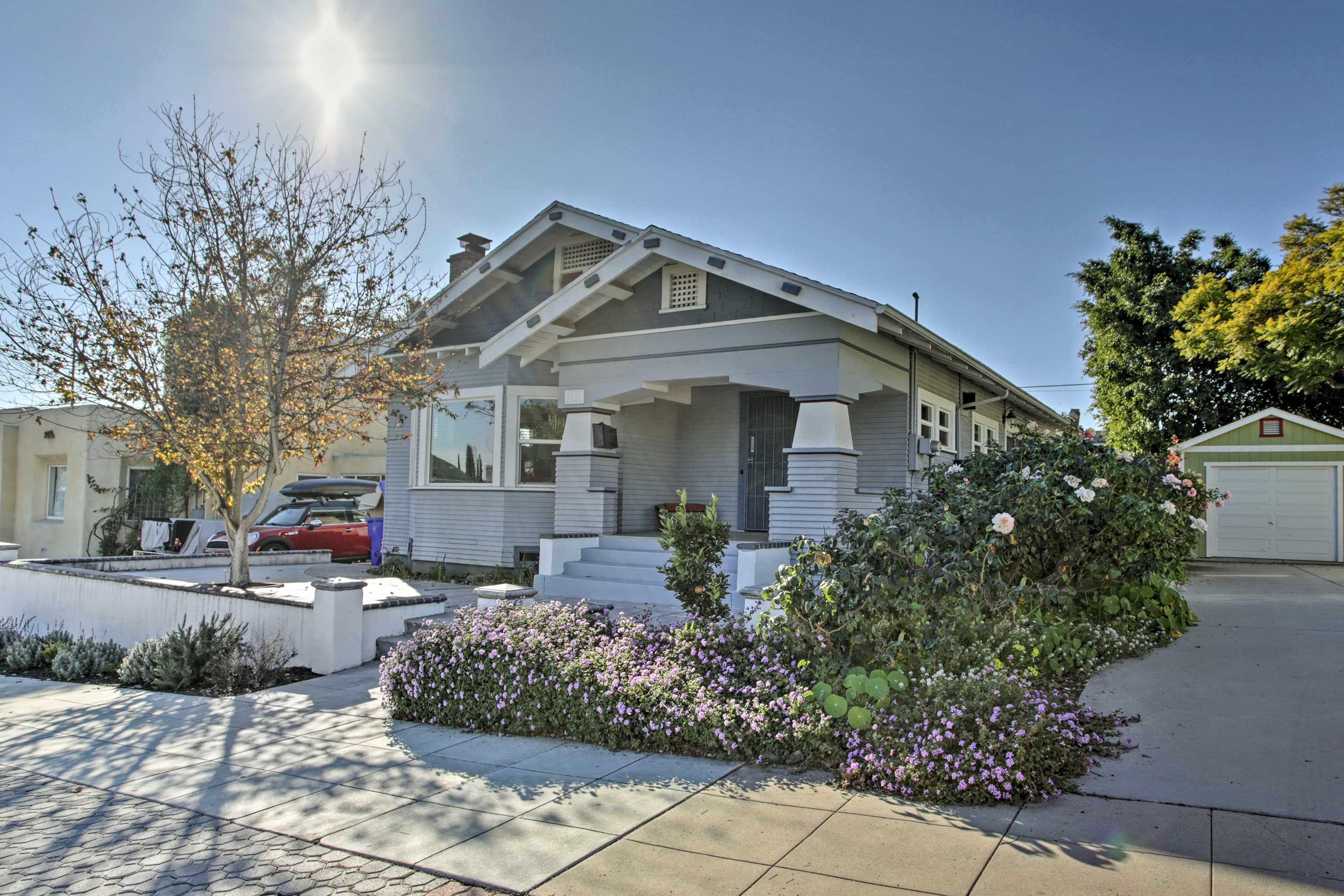 This home is located near several great restaurants and the San Diego Zoo!