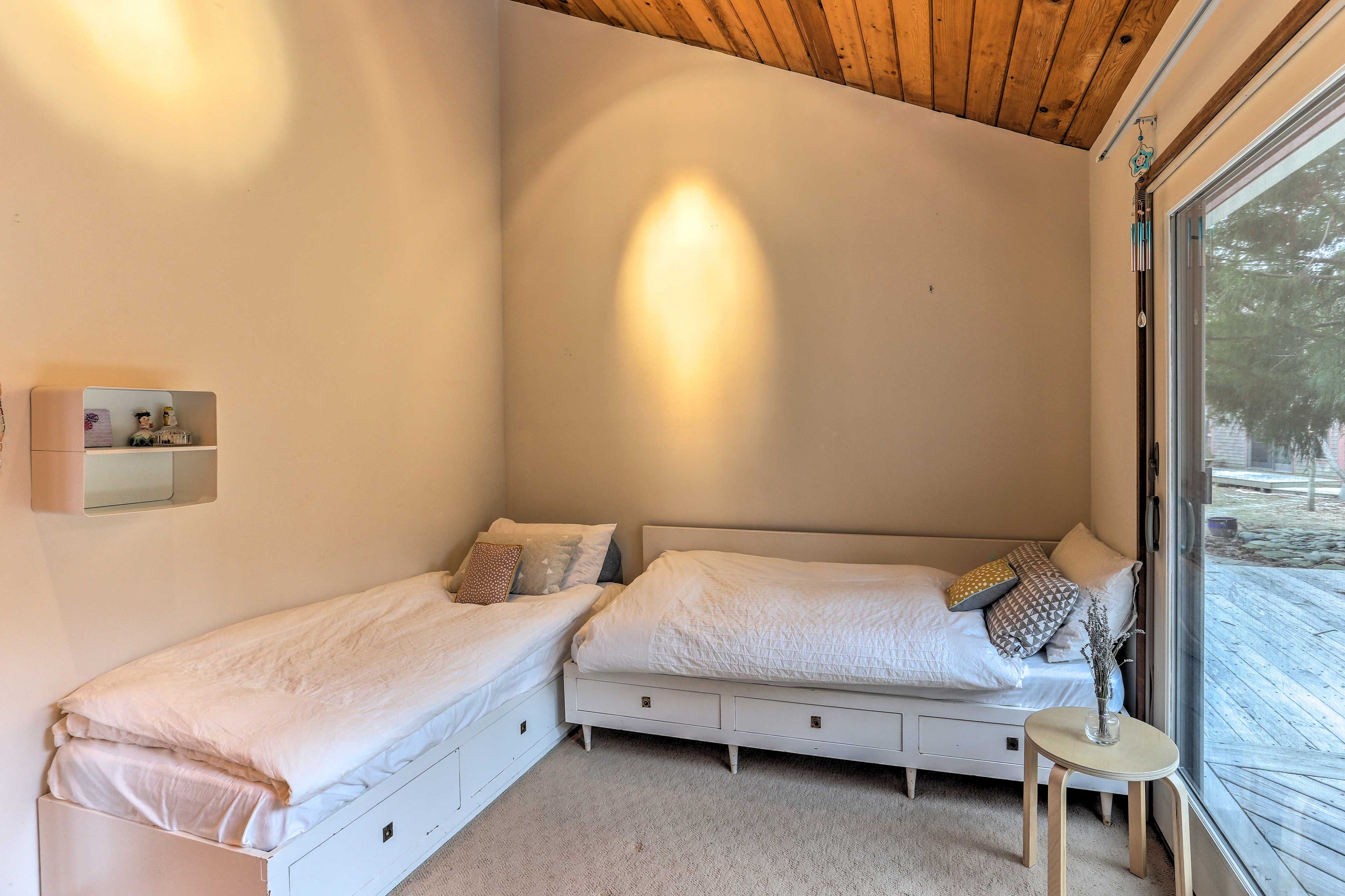 Kids will love sharing this room with 3 twin beds!