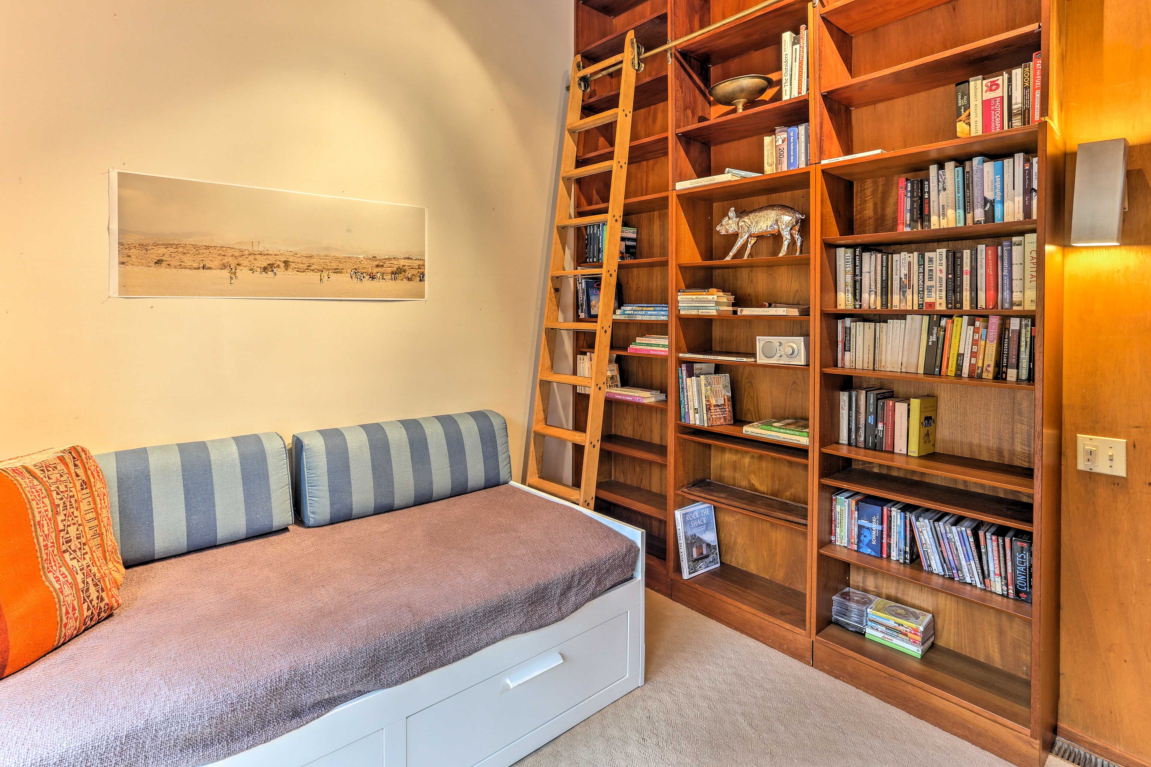 Choose a book from the small library to read during your stay.
