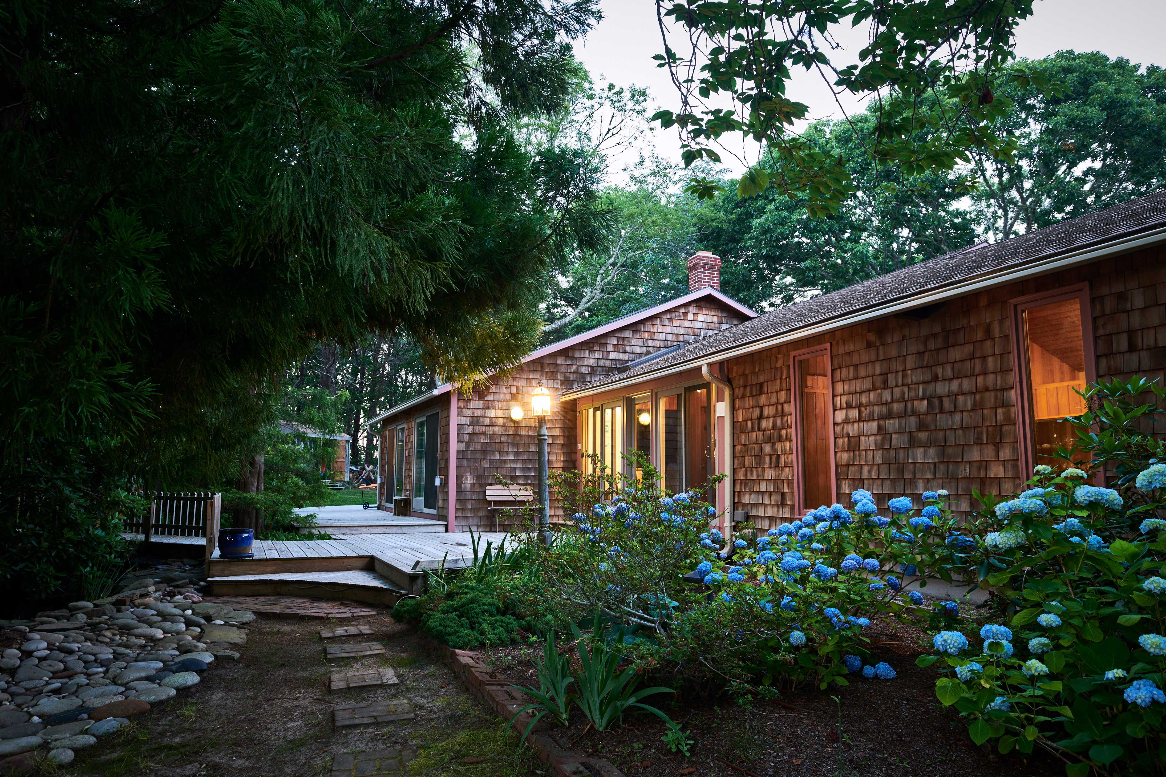 This home is lovely morning, noon, and night!