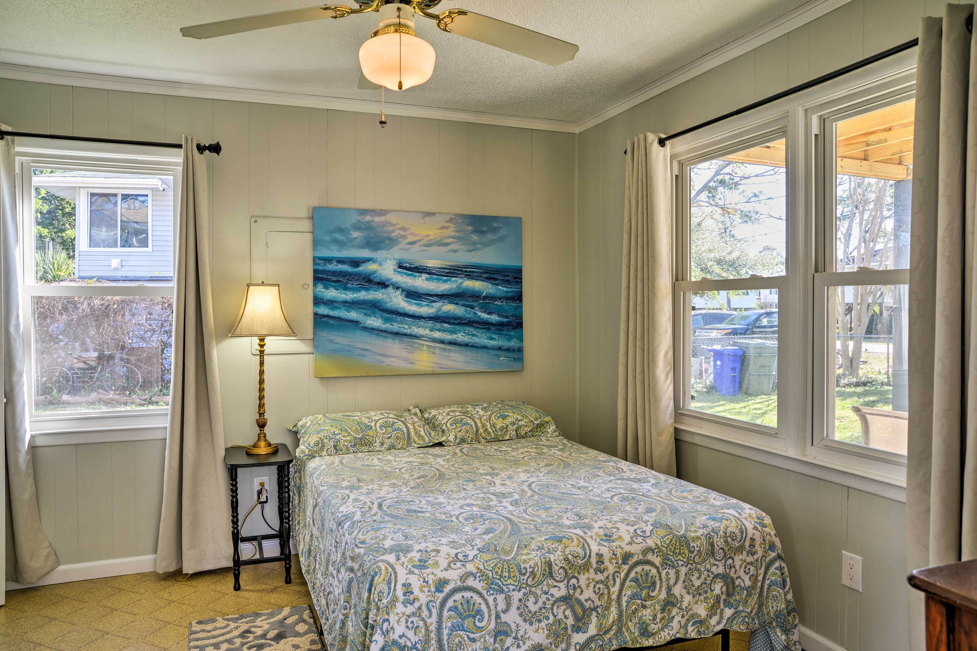 Bedroom 4 (Access via Bedroom 3) | Full Bed (Extra Long)