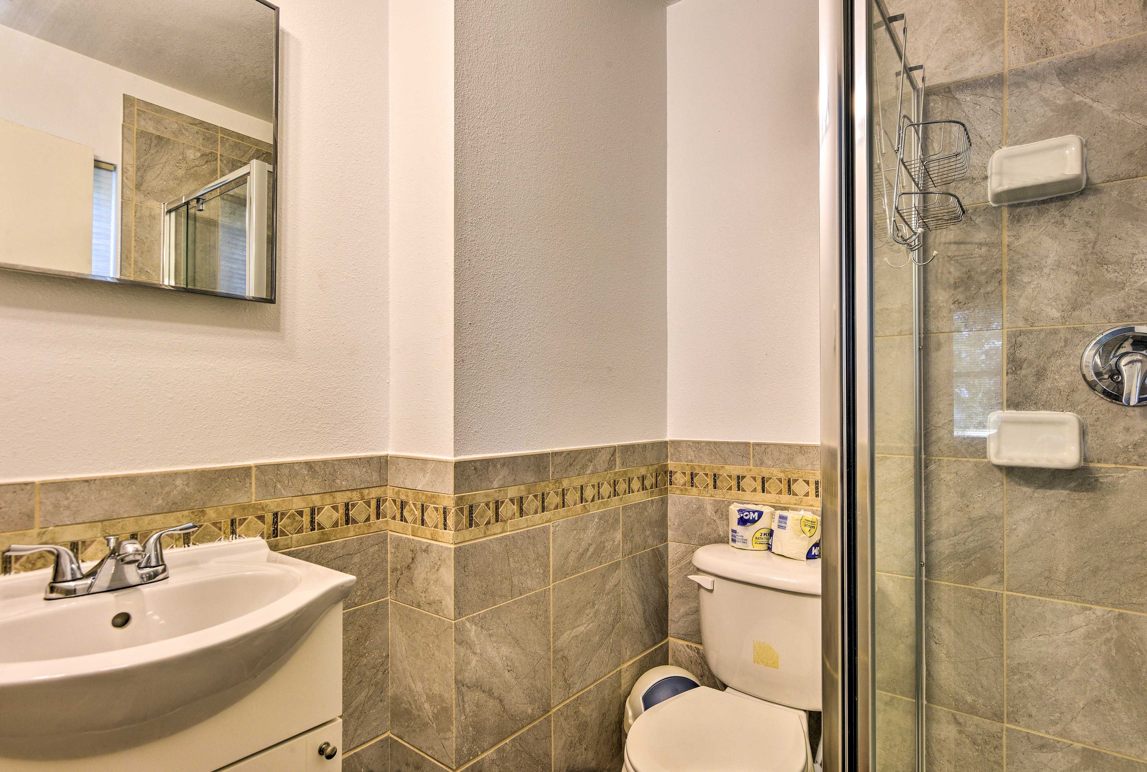 Full Bathroom