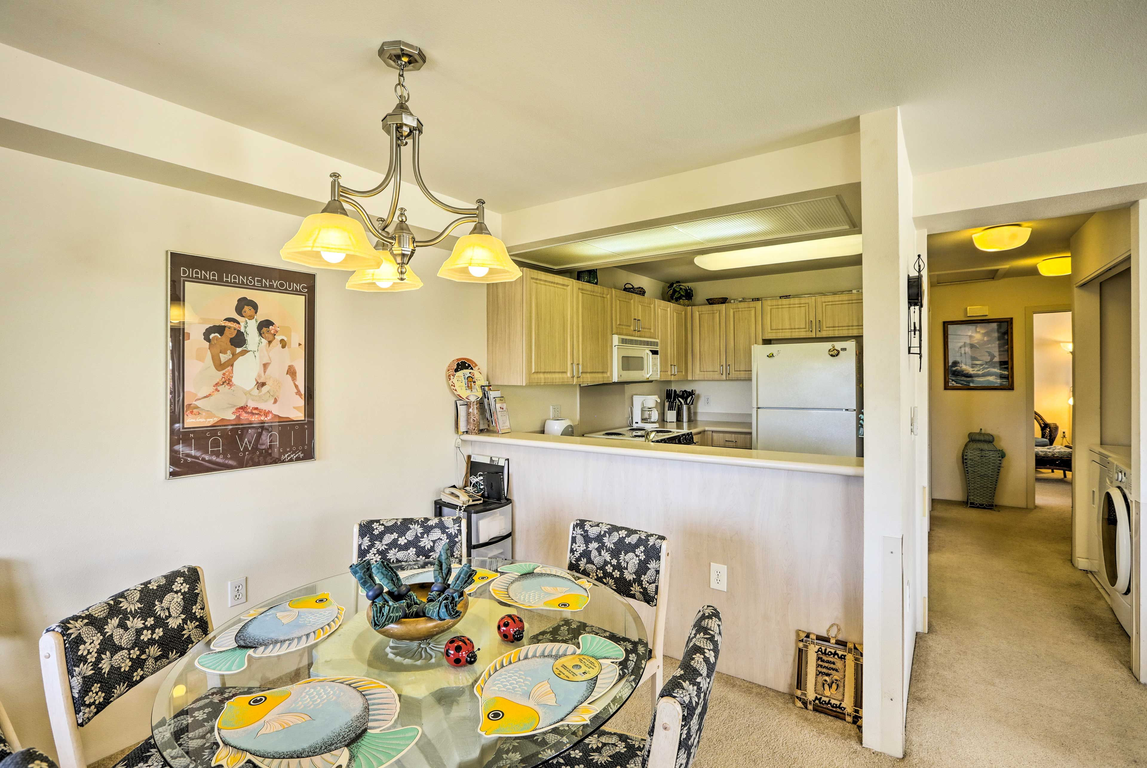 Dining Table | Dishware & Flatware Provided