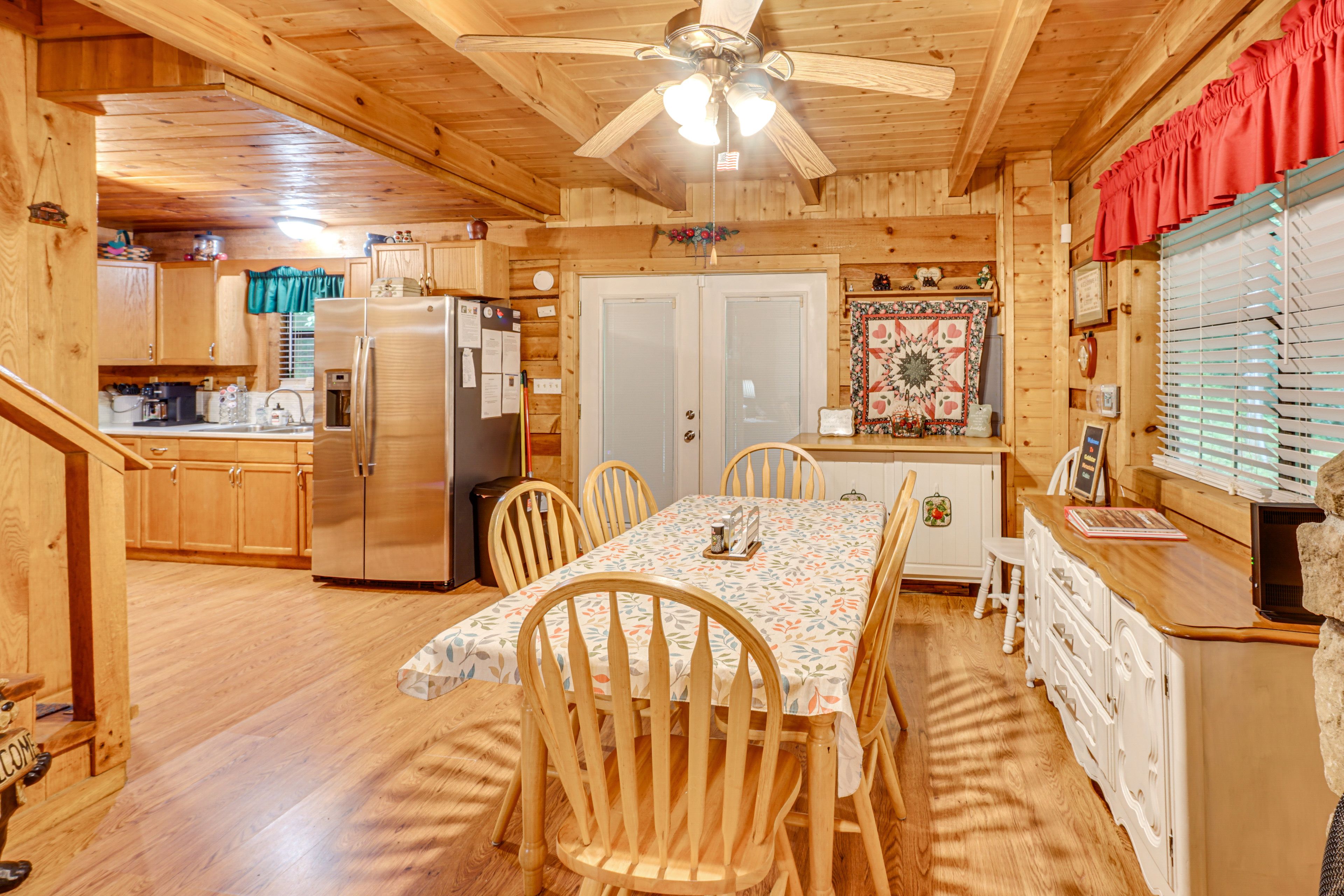 Tellico Plains Vacation Rental | 3BR | 1BA | 1,040 Sq Ft | Stairs Required