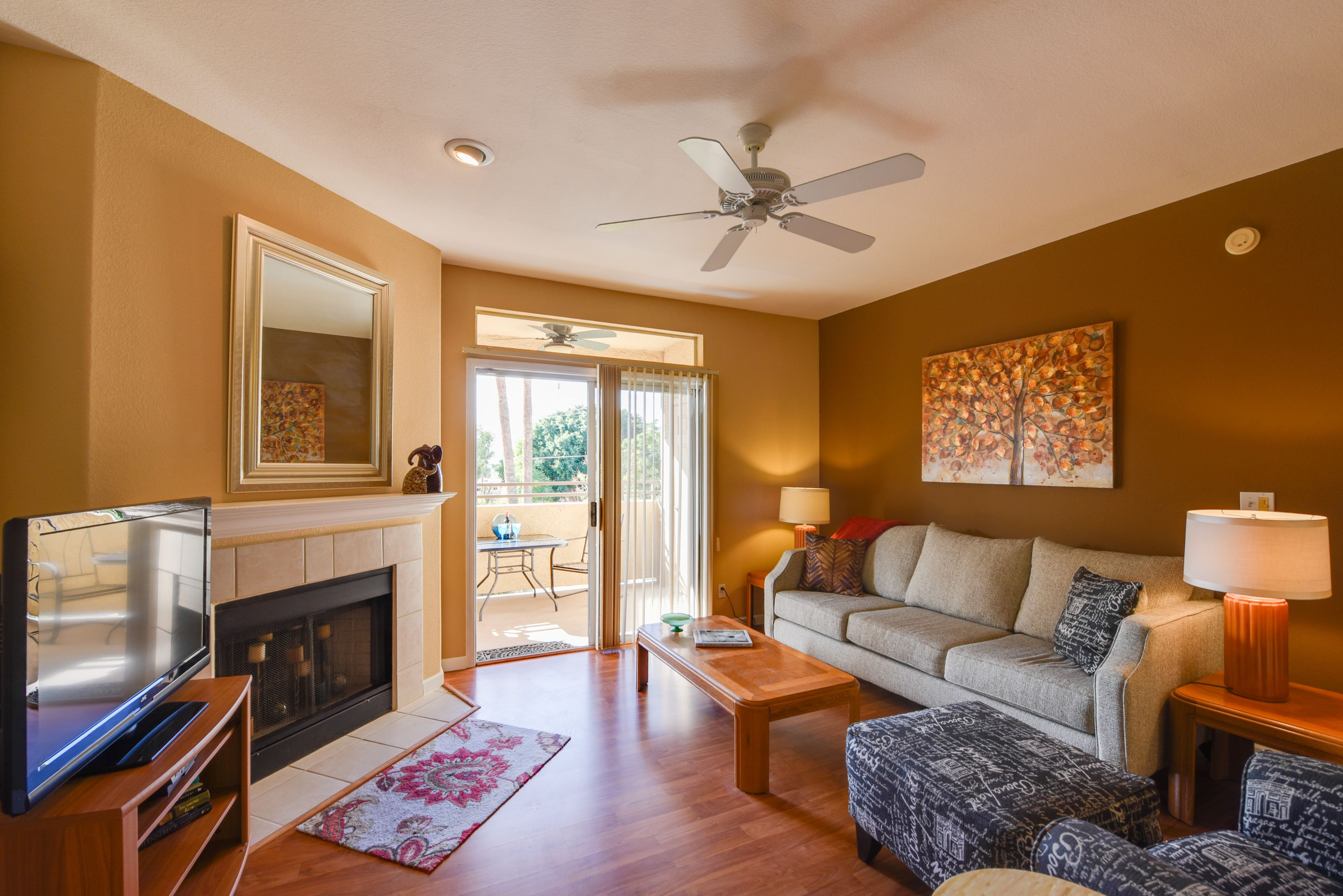 Living Room | Free WiFi | Central A/C & Heating | Sleeper Sofa