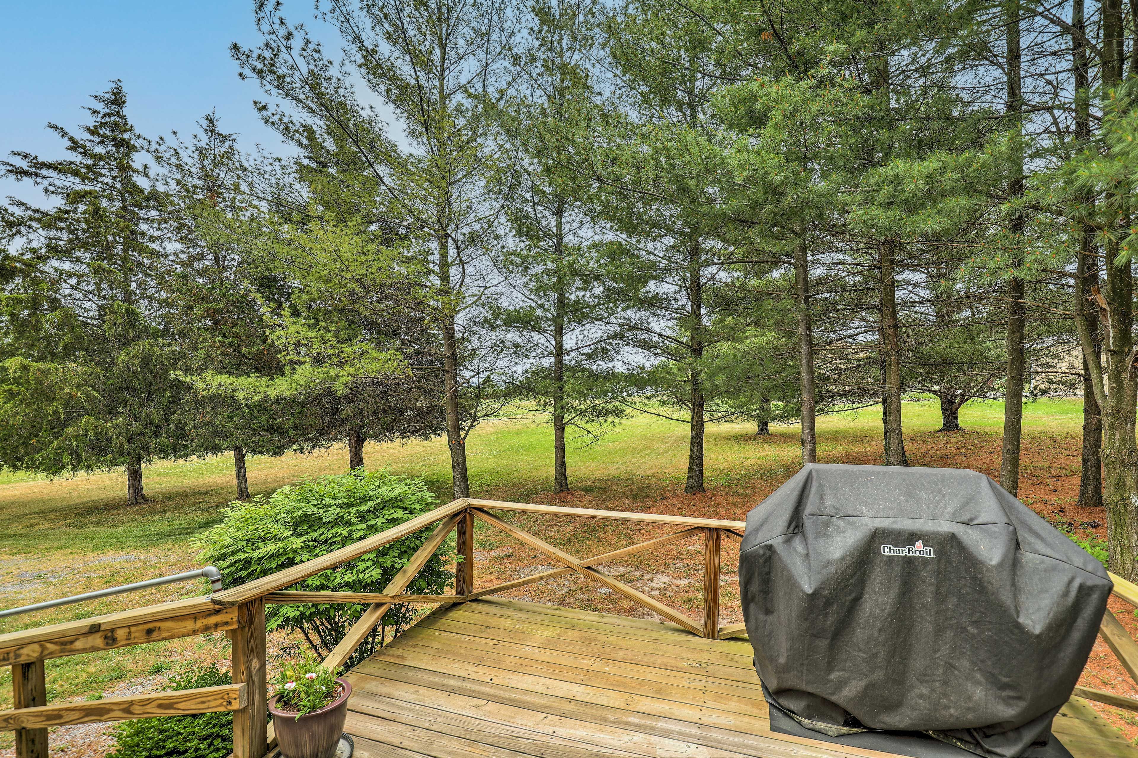 Property Exterior | Gas Grill