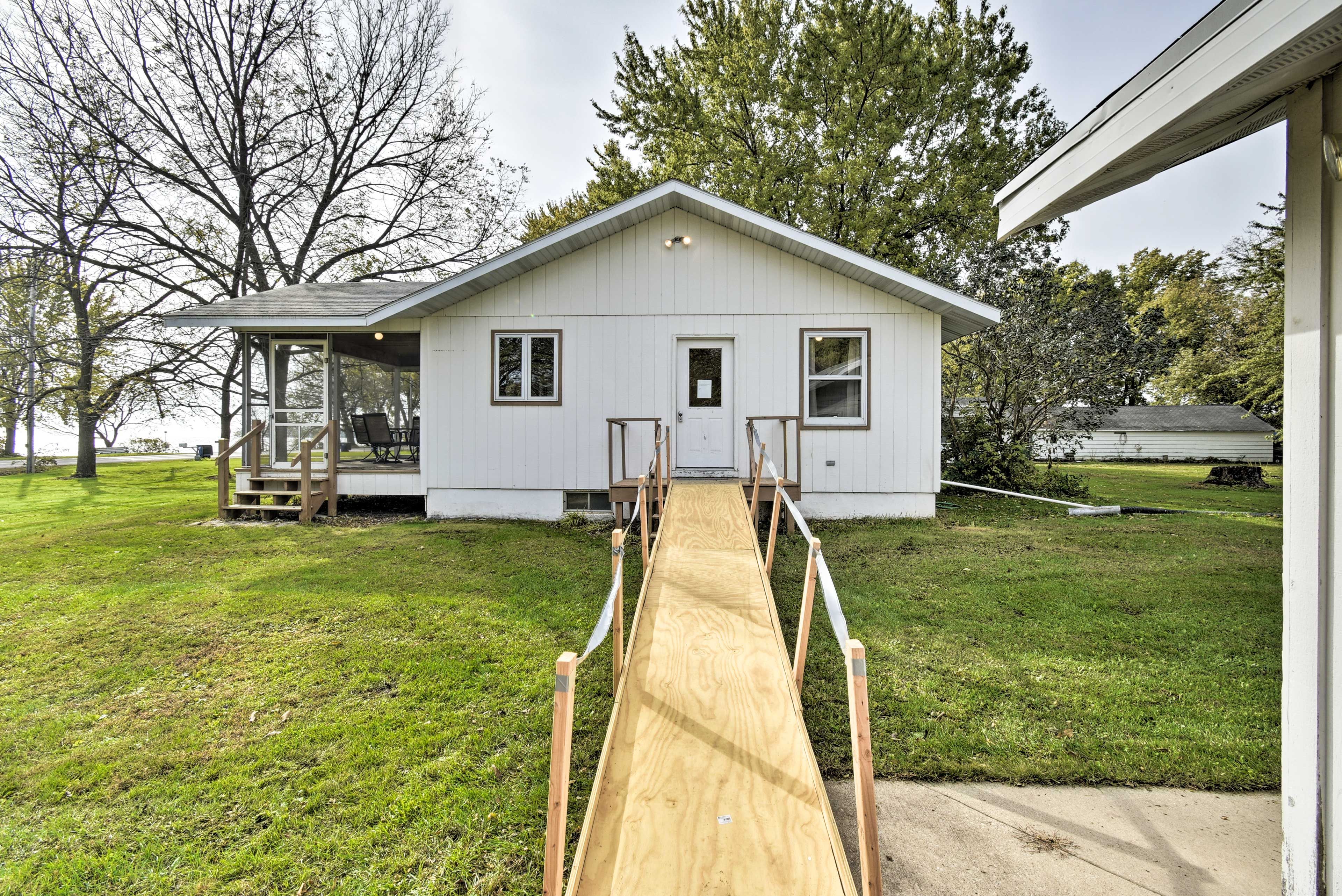 Property Exterior | Front Entry