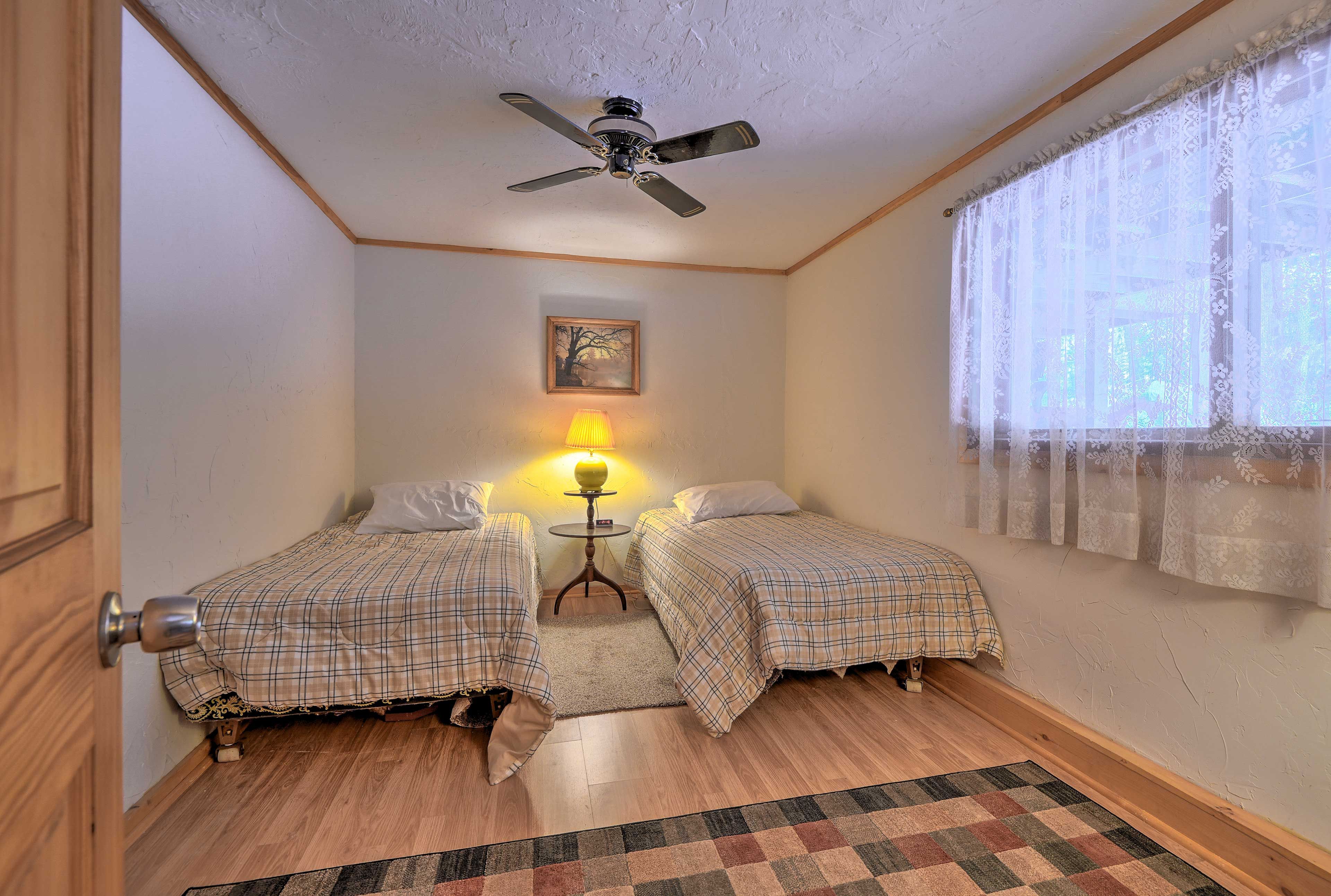 Bedroom 5 | 2 Twin Beds