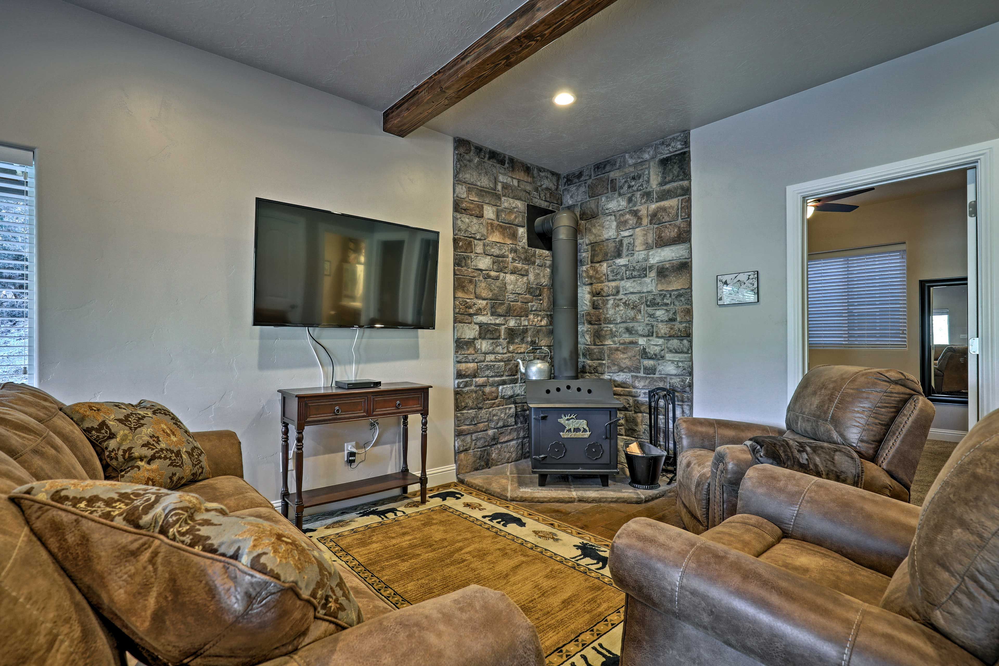 Open-Concept Interior | Living Room