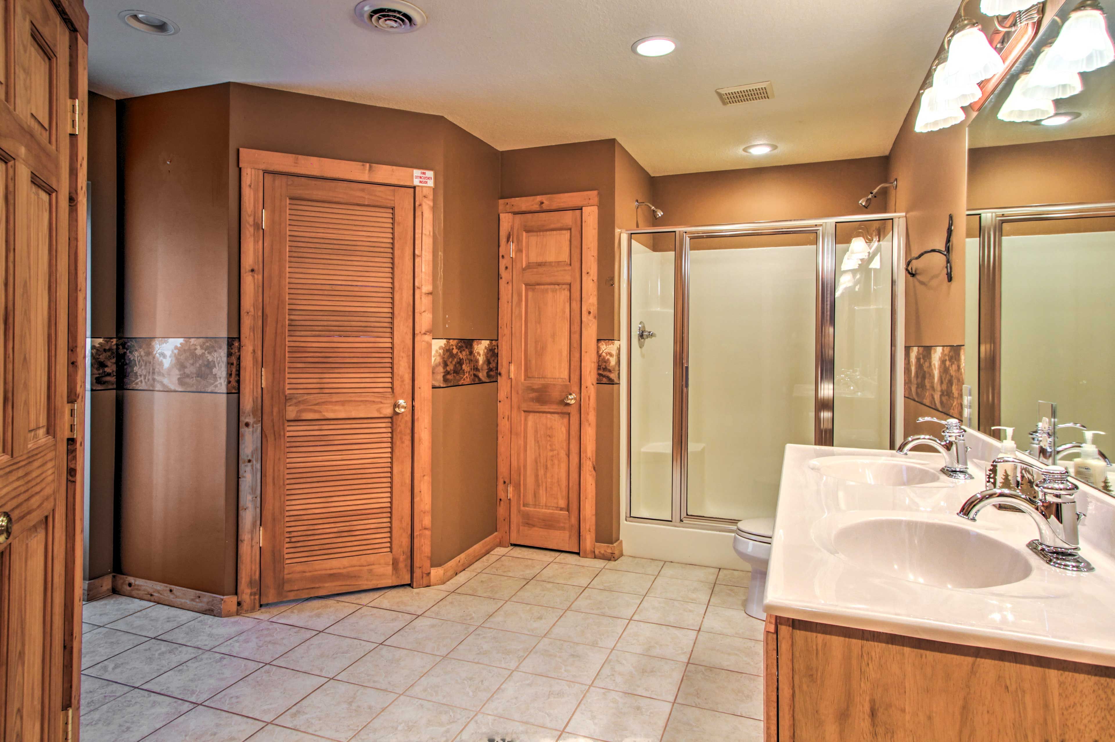 Full Bathroom