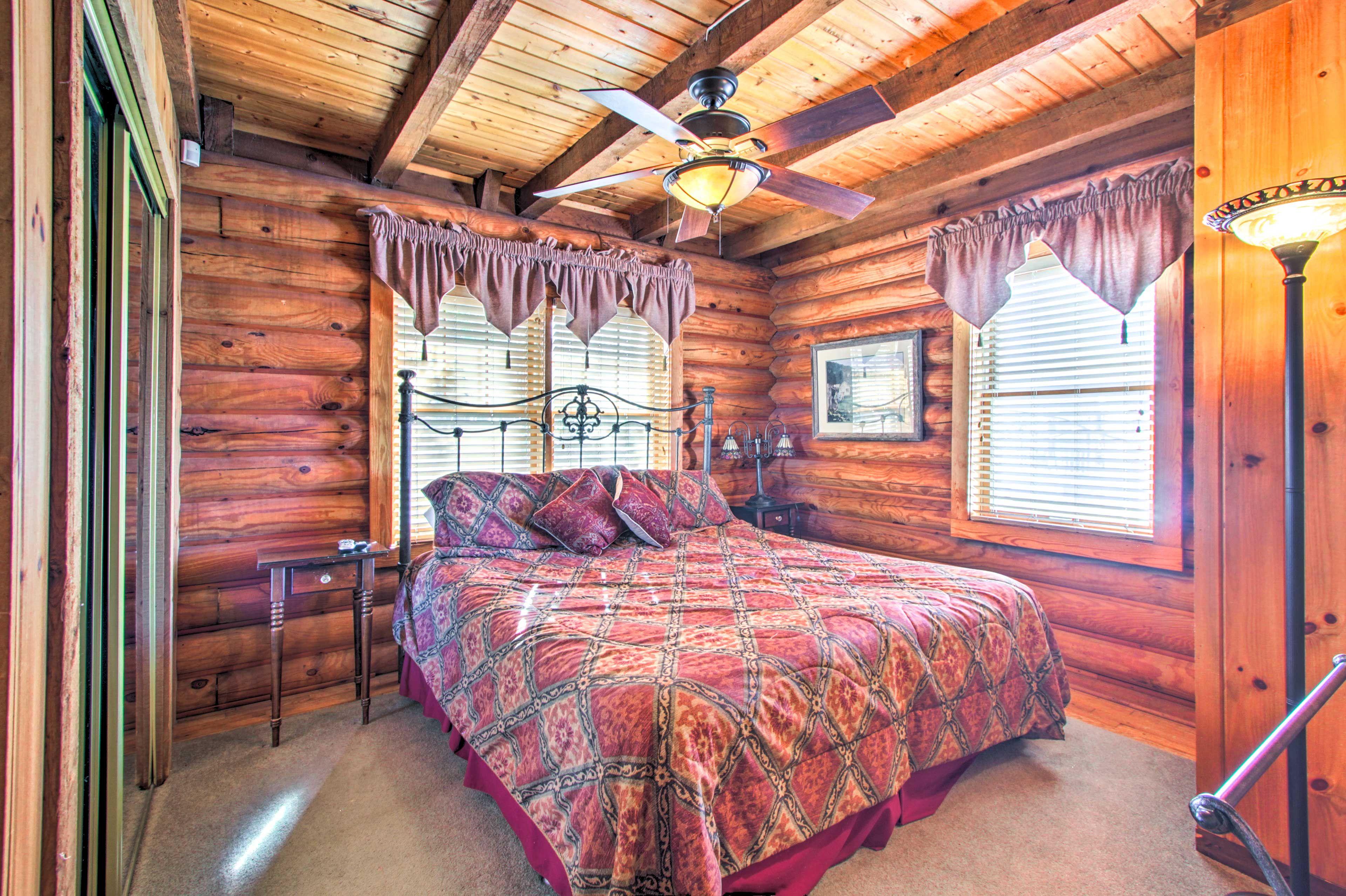 Bedroom 2 | King Bed