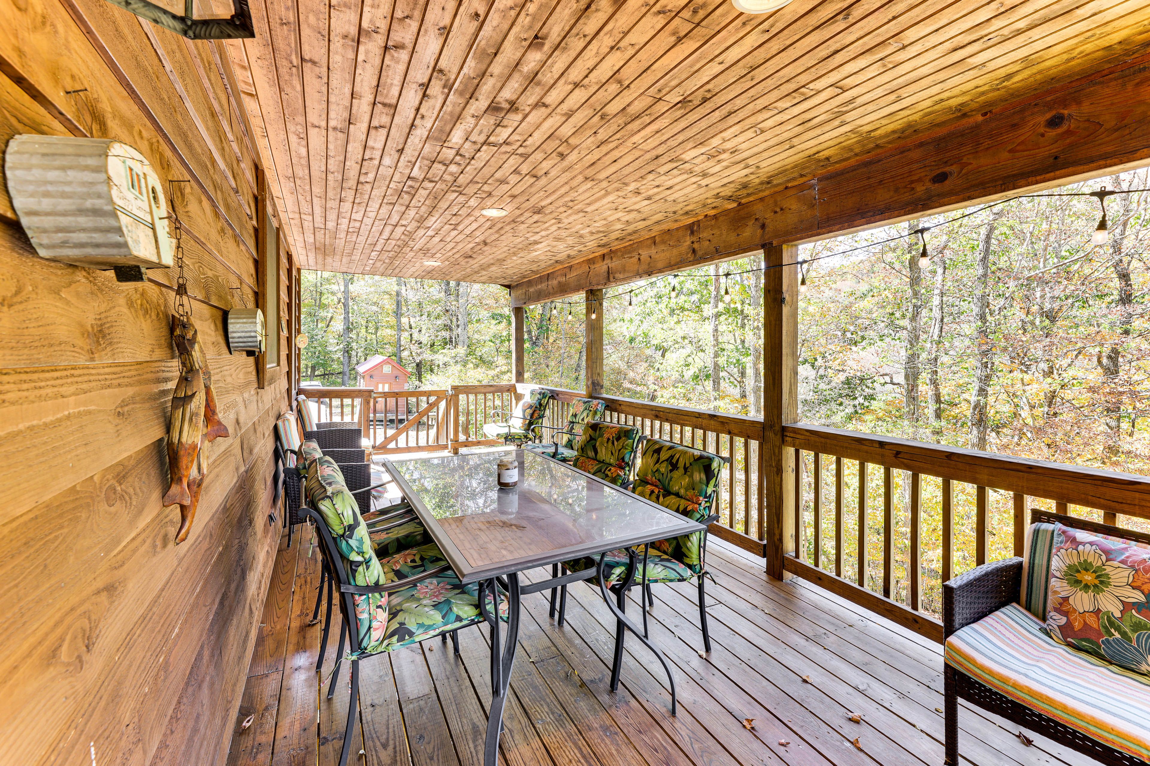 Deck | Dining & Seating | Wooded Views