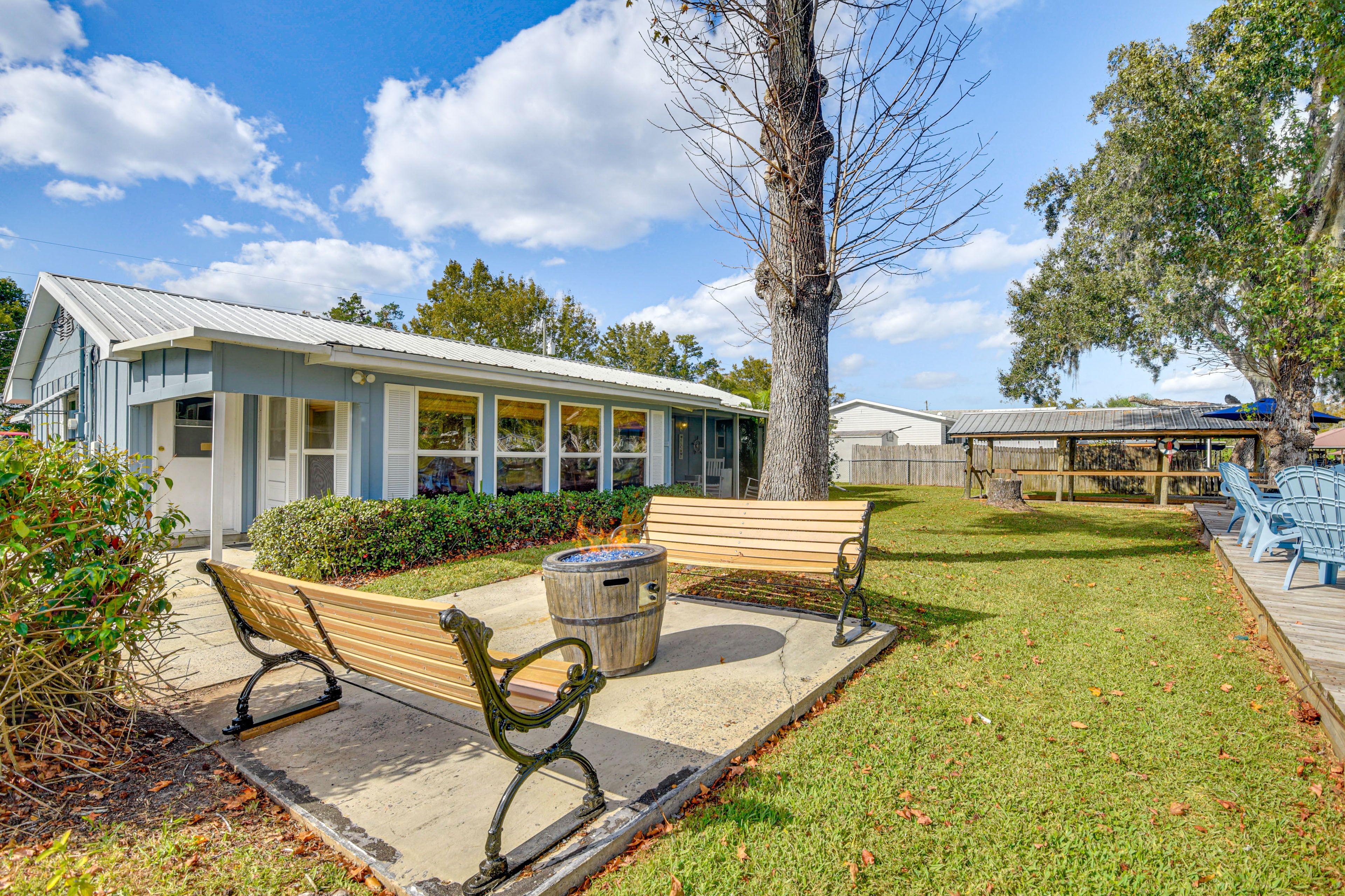 Astor Vacation Rental | 3BR | 2BA | 1,515 Sq Ft | 2 Steps Required
